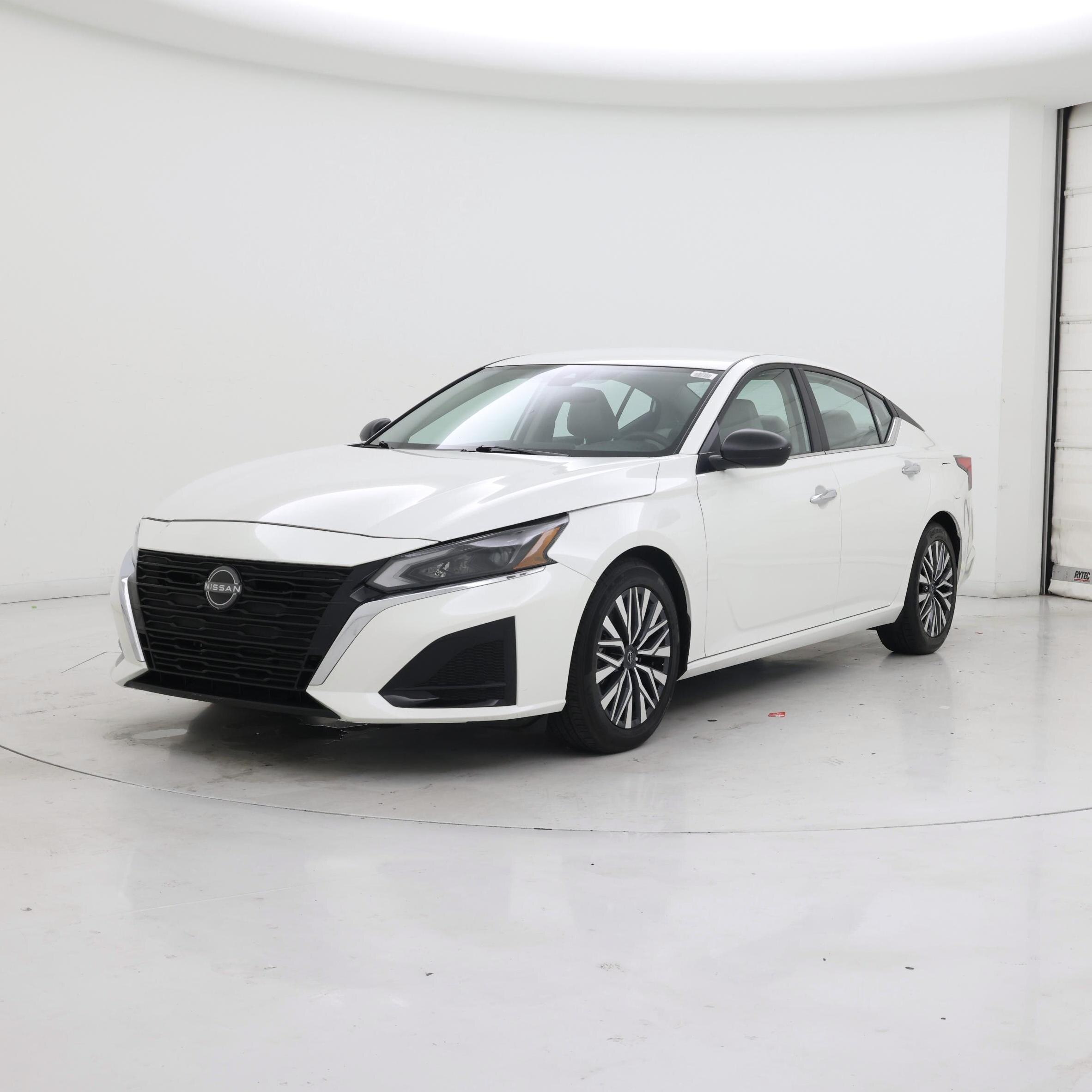 Thumbnail: 2024 Nissan Altima - 4