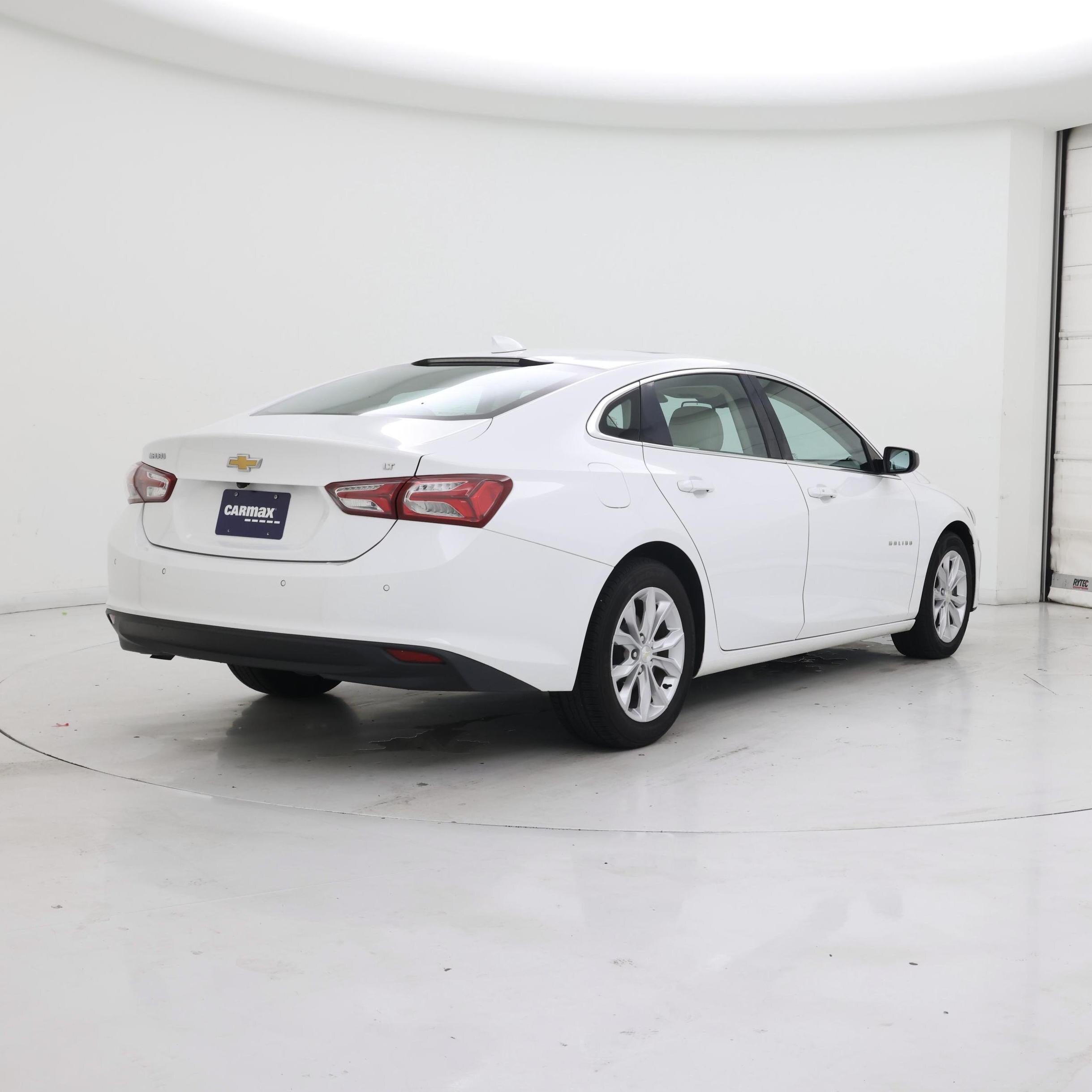 Thumbnail: 2022 Chevrolet Malibu - 8