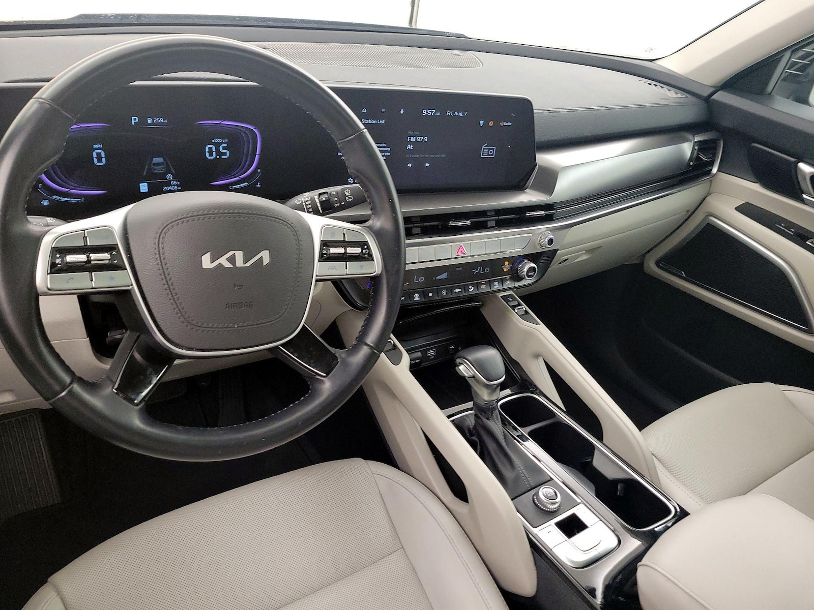 2025 Kia Telluride S - Photo 10
