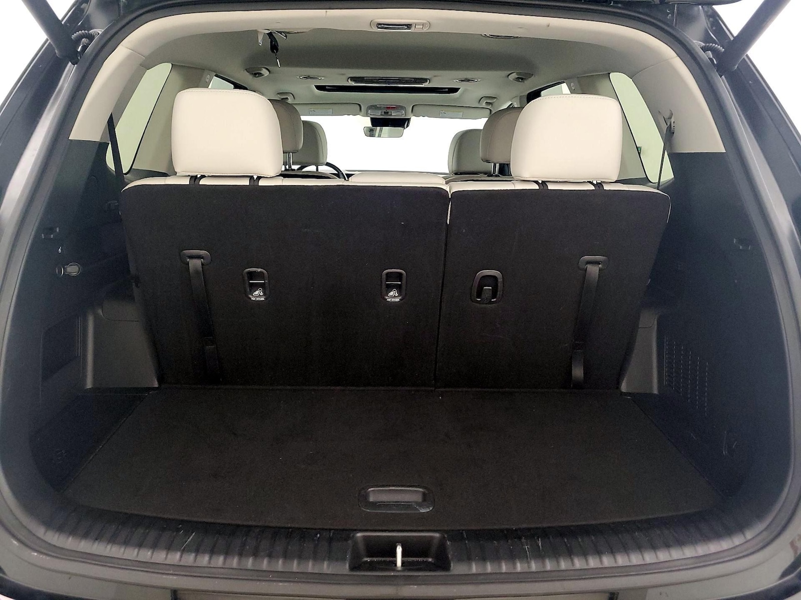 2025 Kia Telluride S - Photo 24