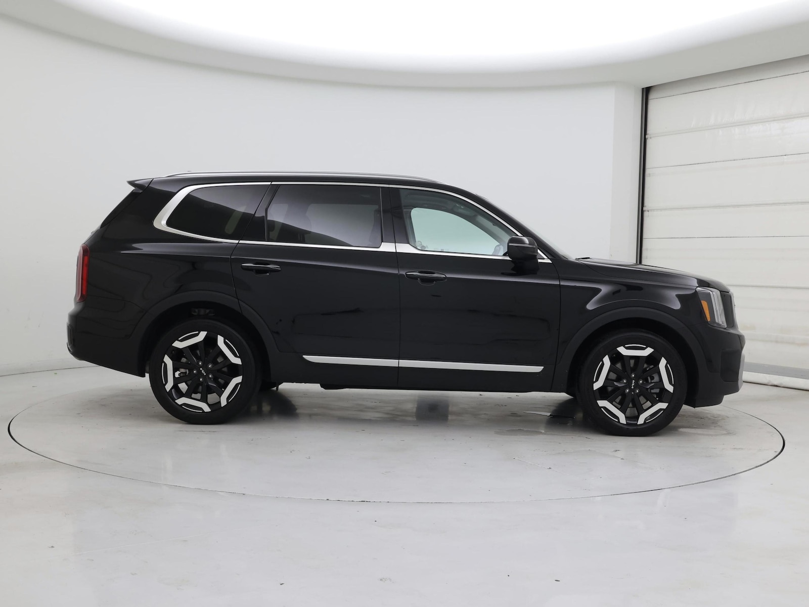 2025 Kia Telluride S - Photo 8