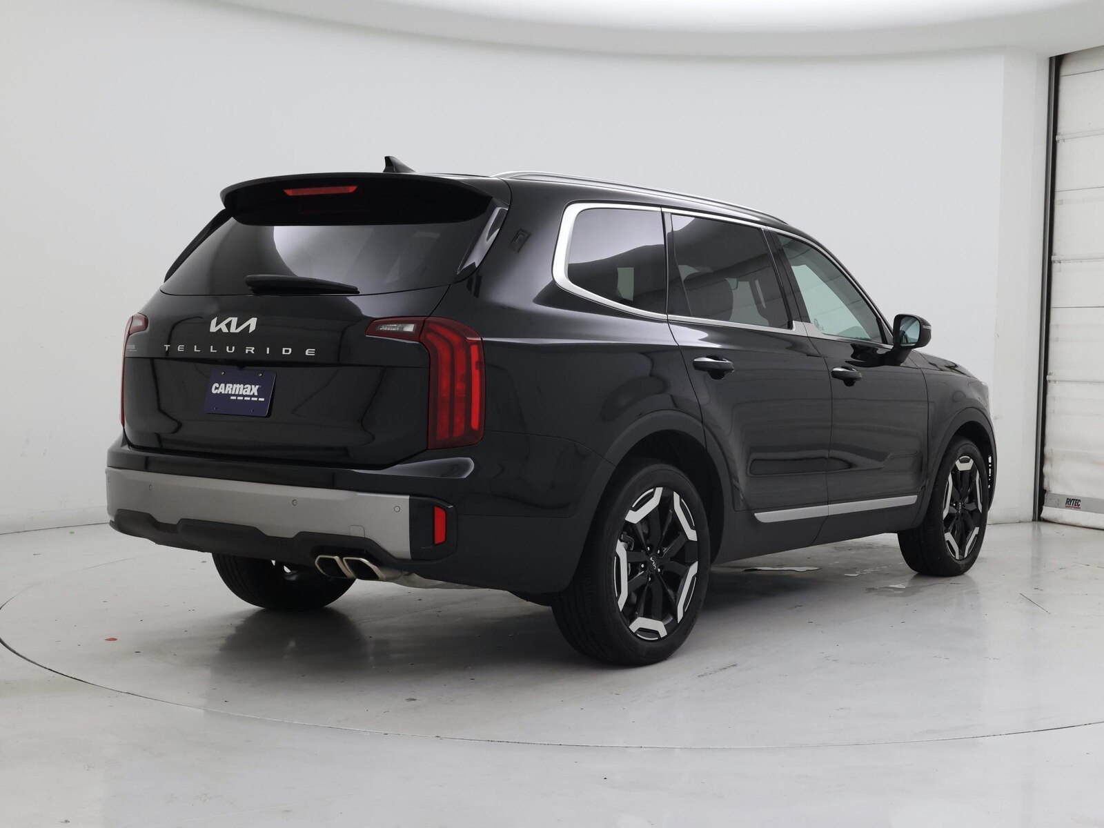 2025 Kia Telluride S - Photo 9