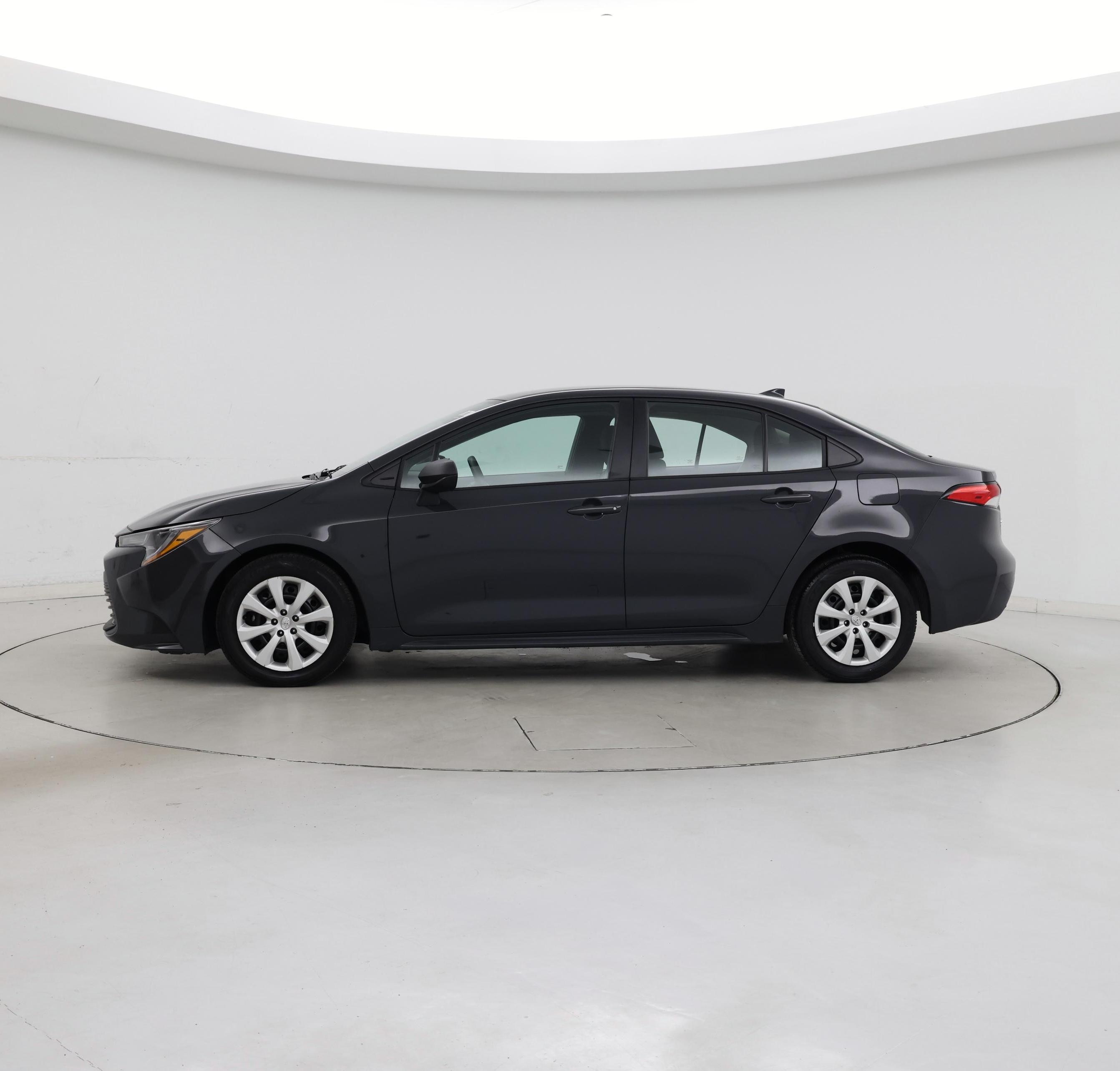 Thumbnail: 2025 Toyota Corolla - 3