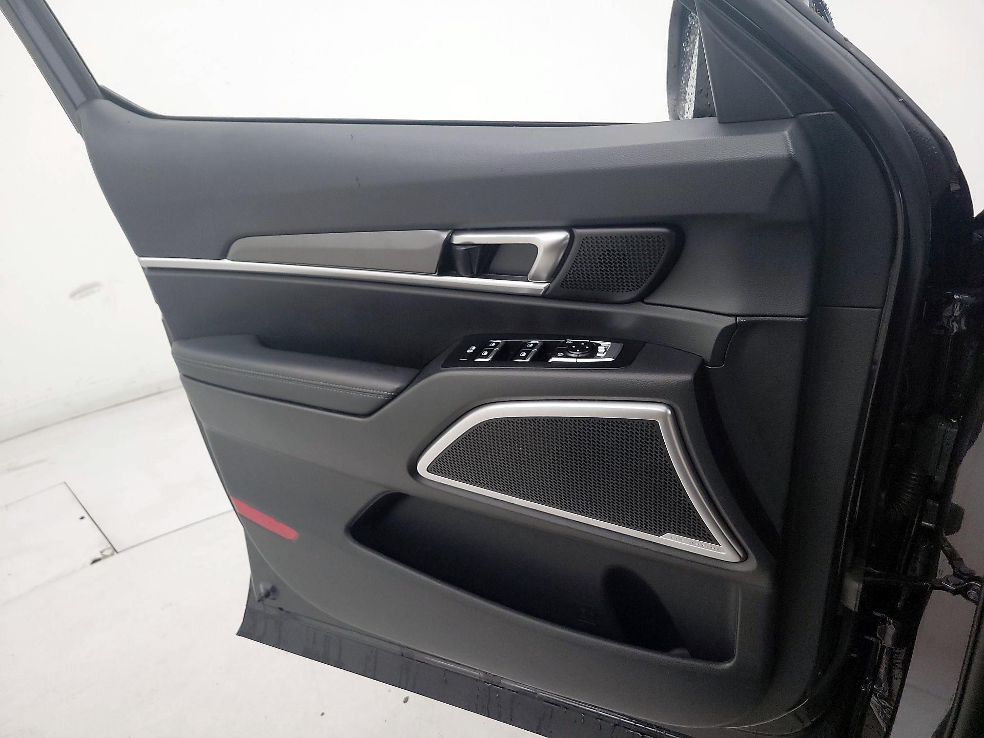 Thumbnail: 2025 Kia Telluride - 12