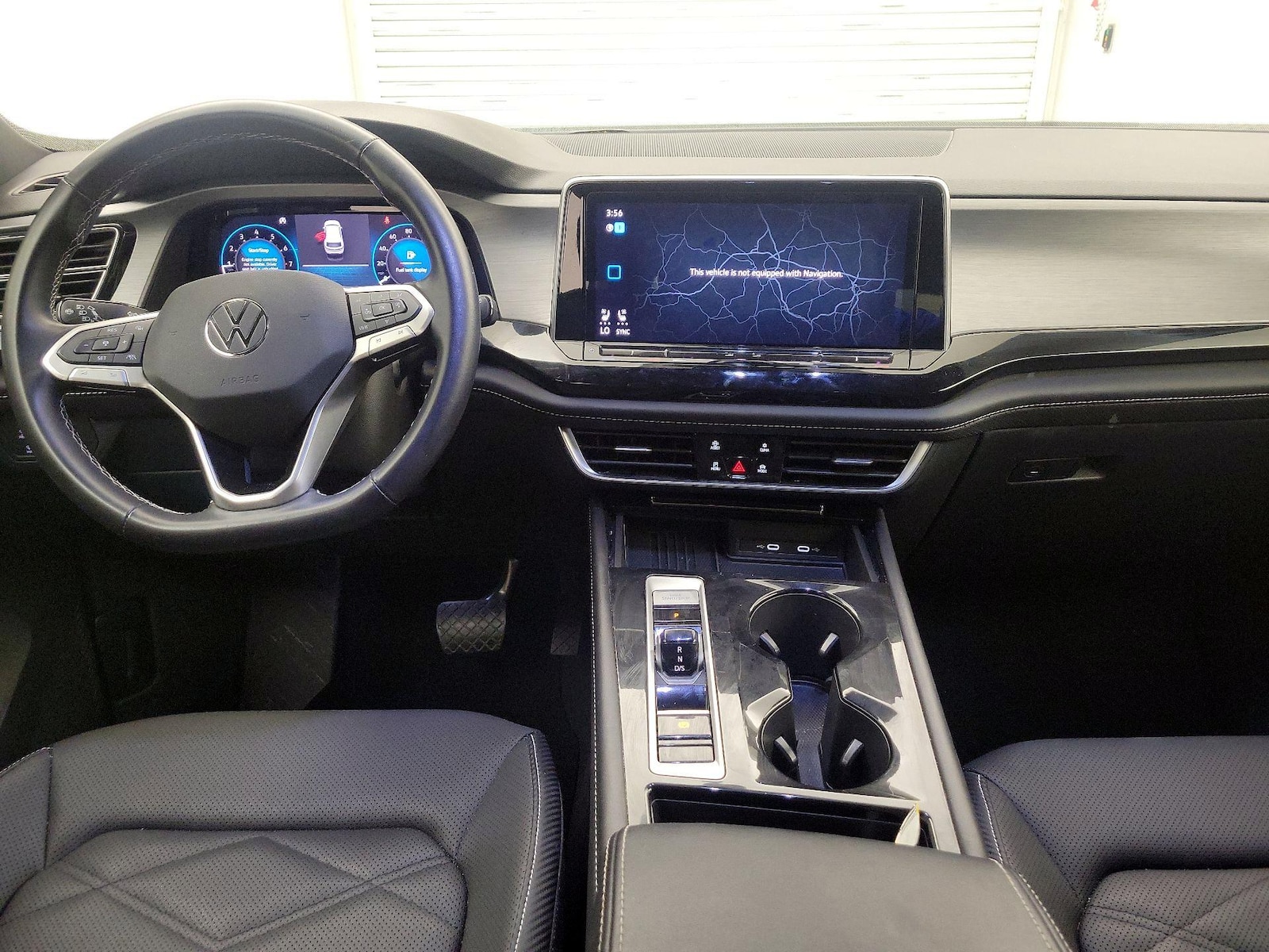 2025 Volkswagen Atlas Cross Sport SE w/Tech - Photo 10