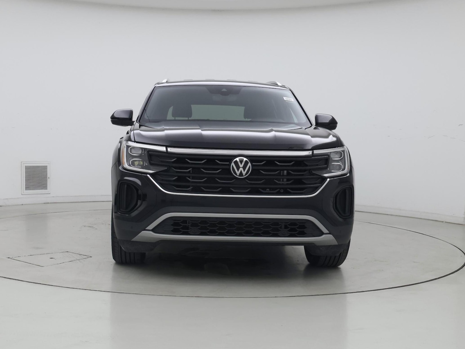 2025 Volkswagen Atlas Cross Sport SE w/Tech - Photo 6