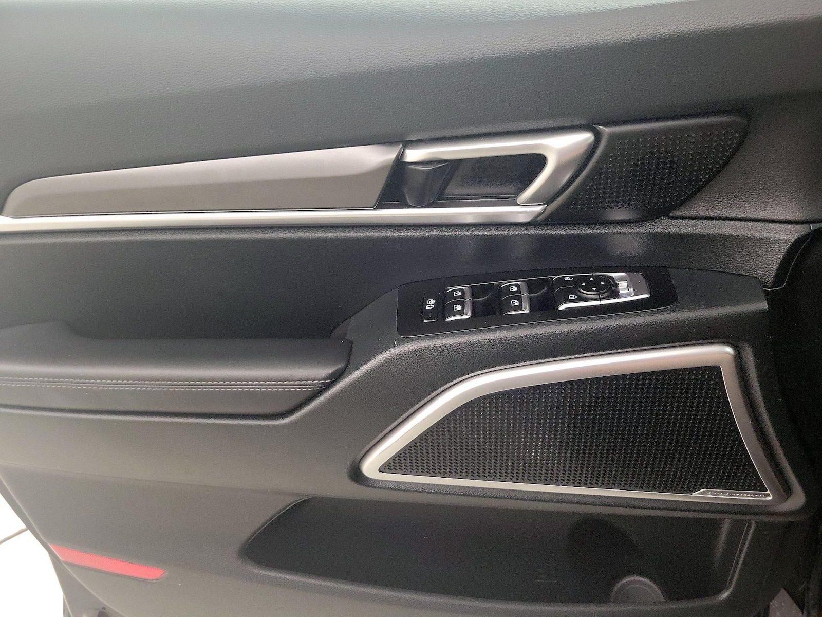 2025 Kia Telluride S - Photo 13