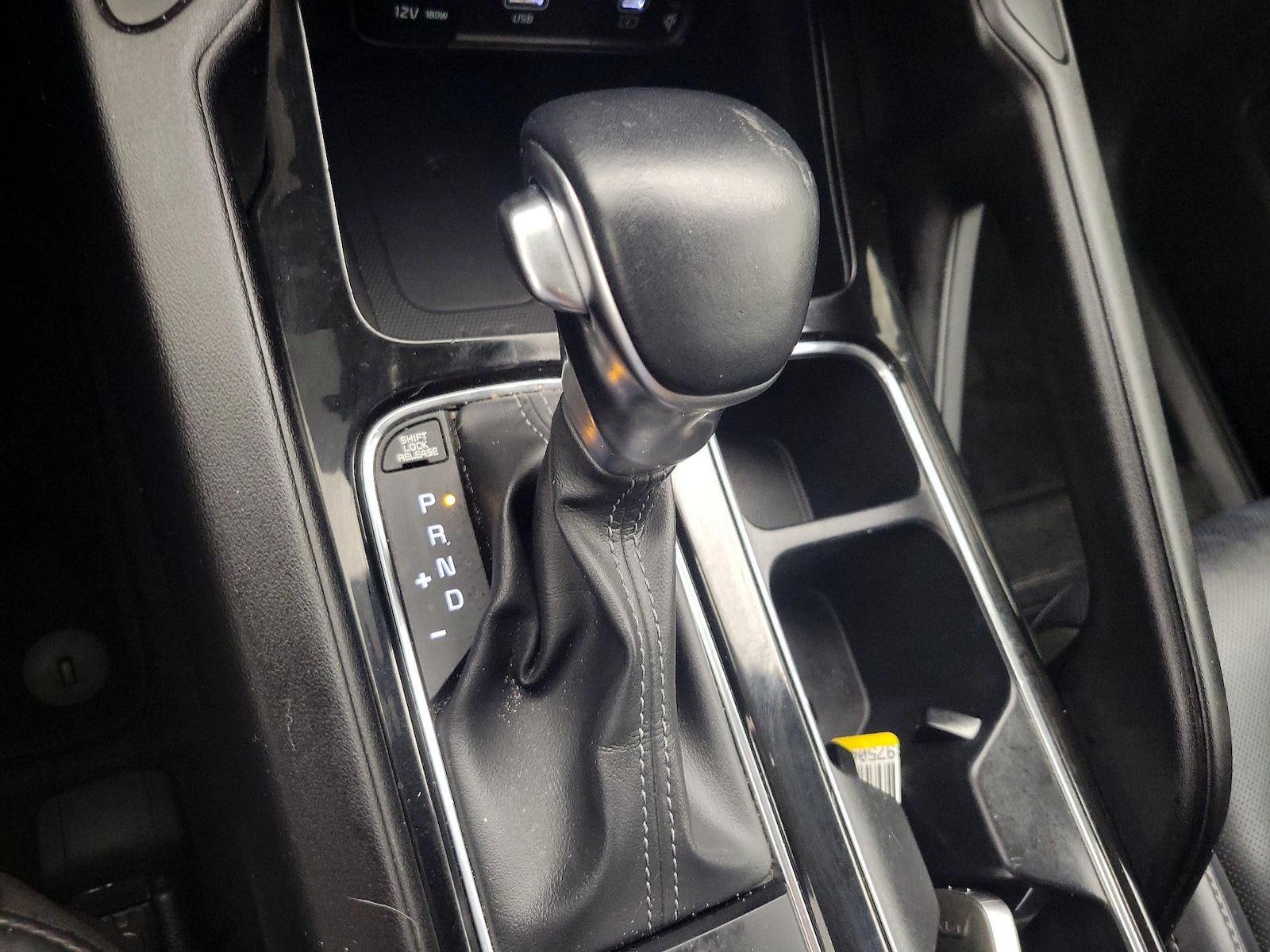 2025 Kia Telluride S - Photo 19