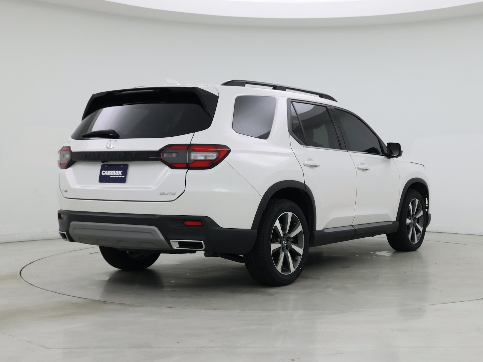 2024 Honda Pilot Elite - Photo 9