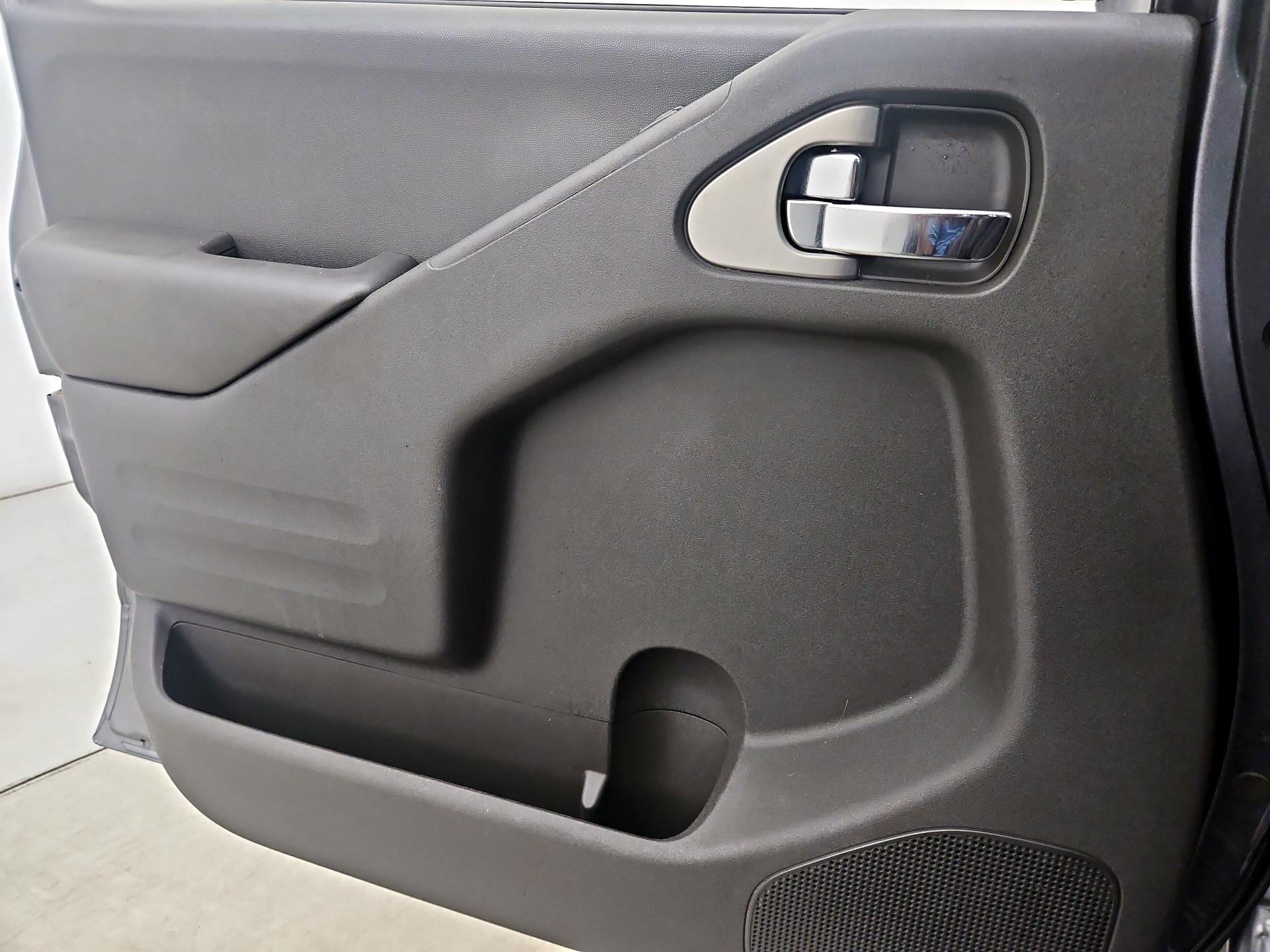 Thumbnail: 2017 Nissan Frontier - 12