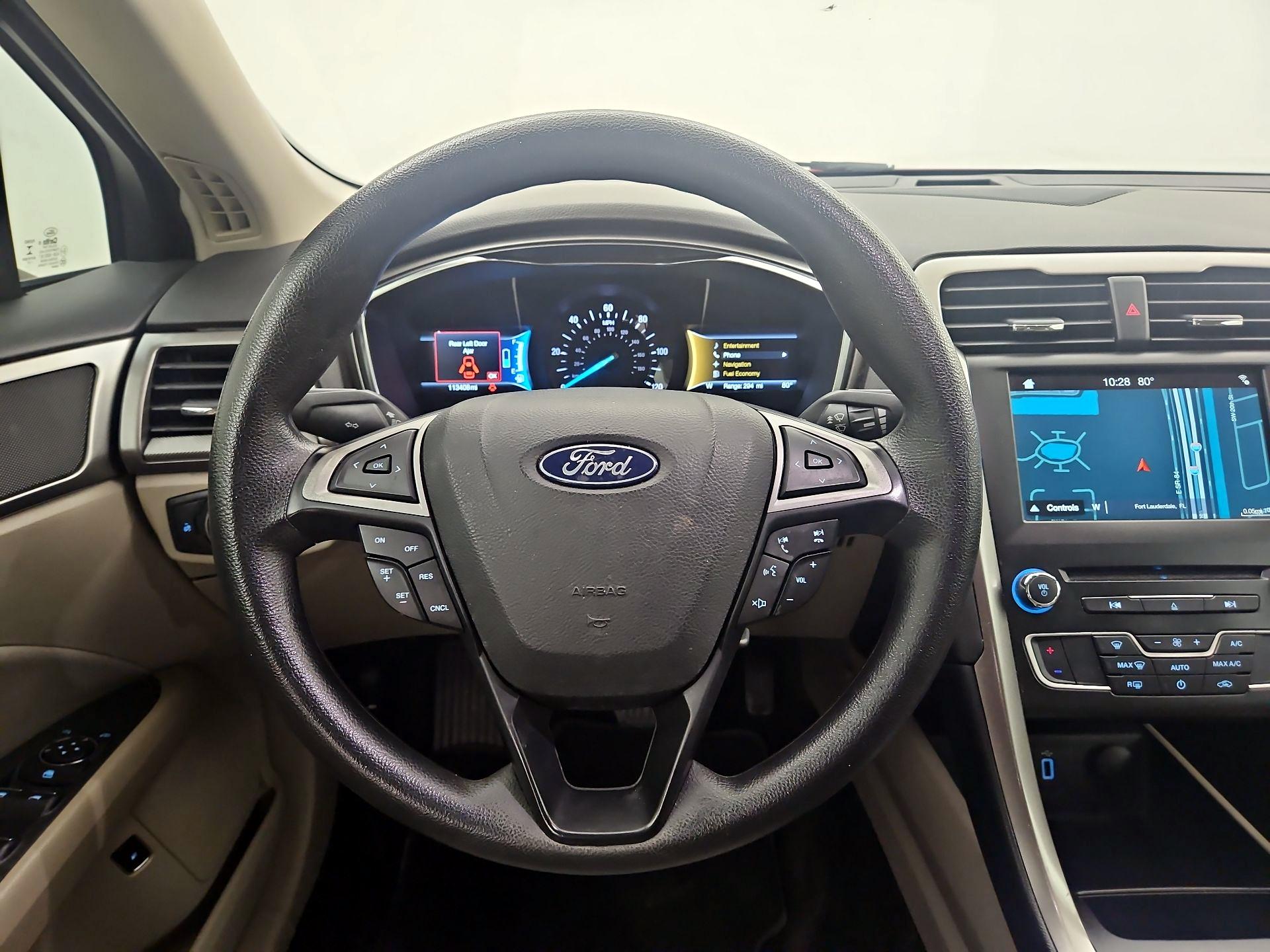 Thumbnail: 2018 Ford Fusion - 10