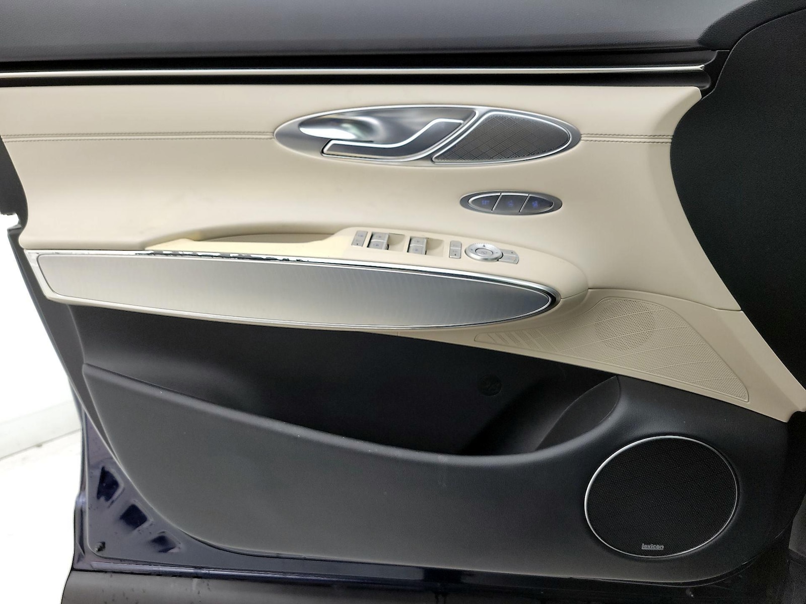 2022 GENESIS GV70 Standard - Photo 13
