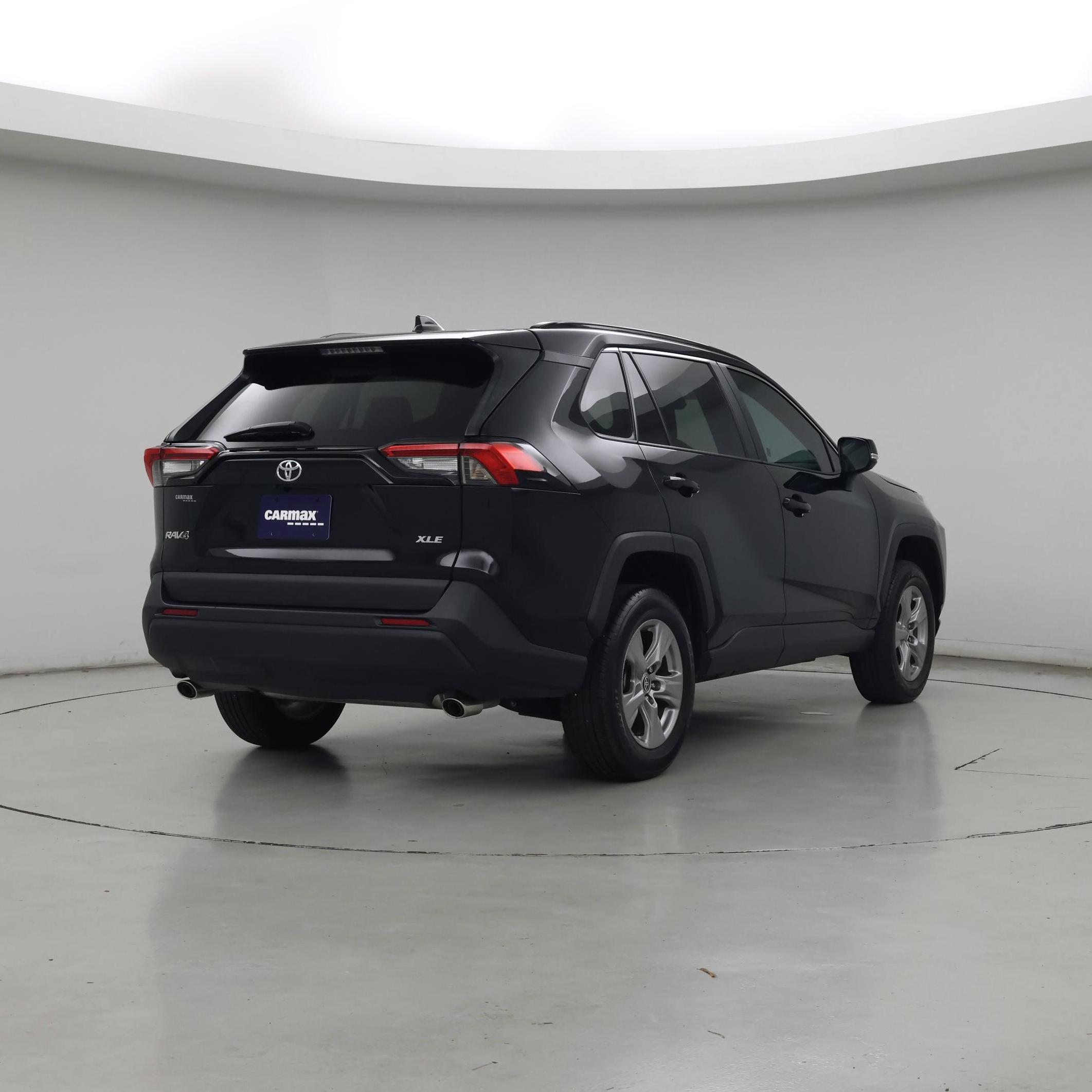 Thumbnail: 2025 Toyota RAV4 - 8