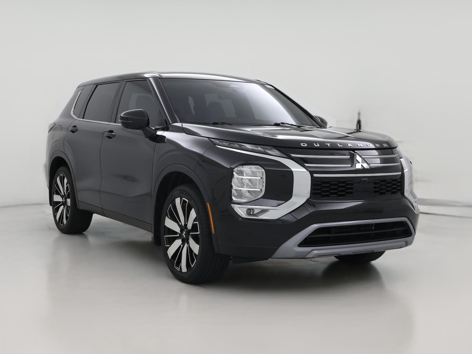 2025 Mitsubishi Outlander