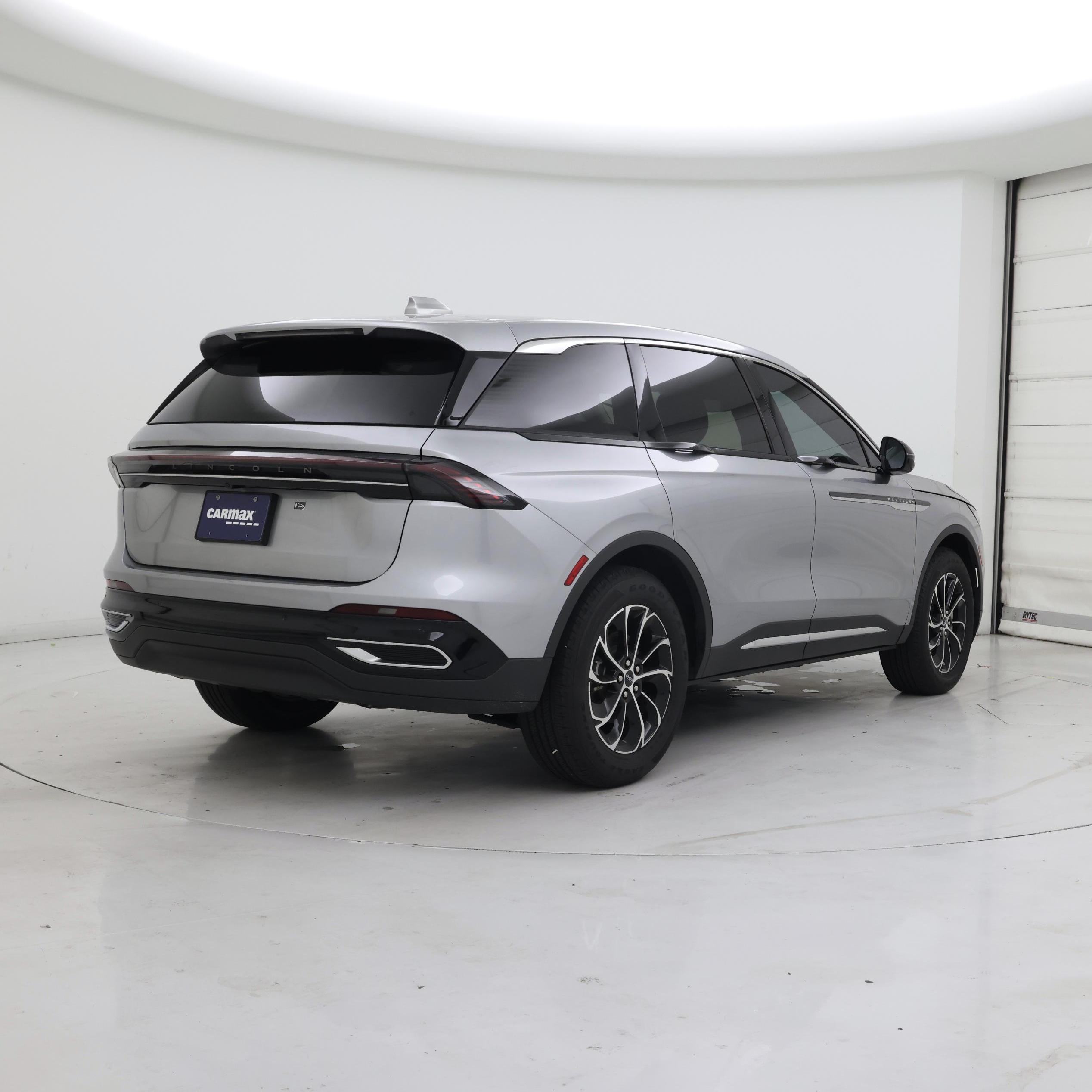 Thumbnail: 2025 Lincoln Nautilus - 8