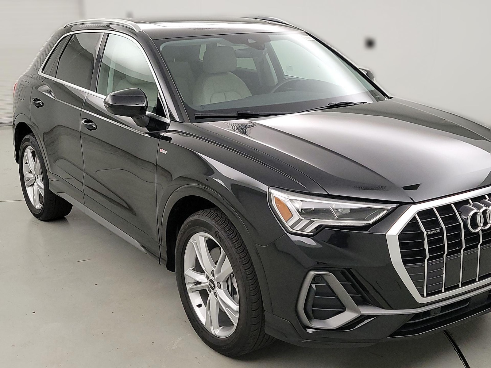 2023 Audi Q3