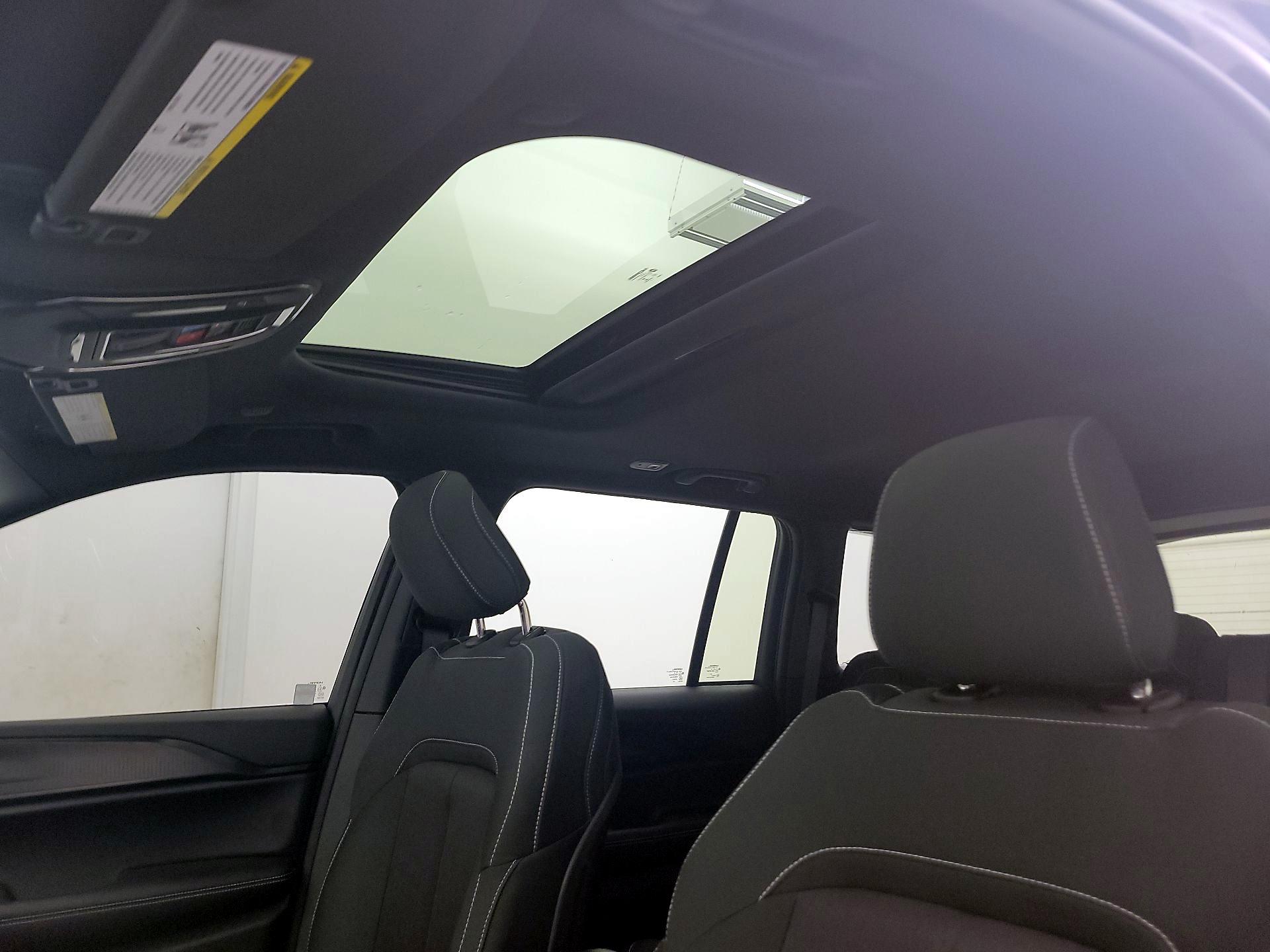 Thumbnail: 2025 Jeep Grand Cherokee - 19