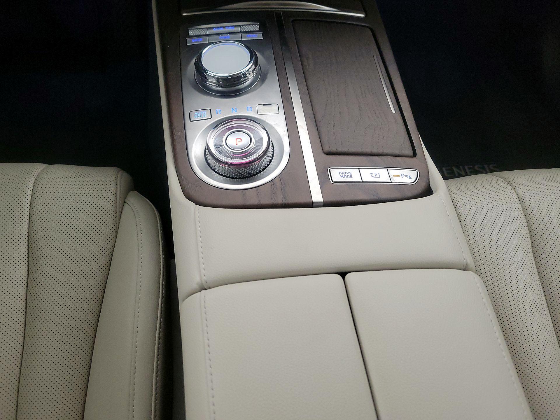 Thumbnail: 2023 Genesis G80 - 18
