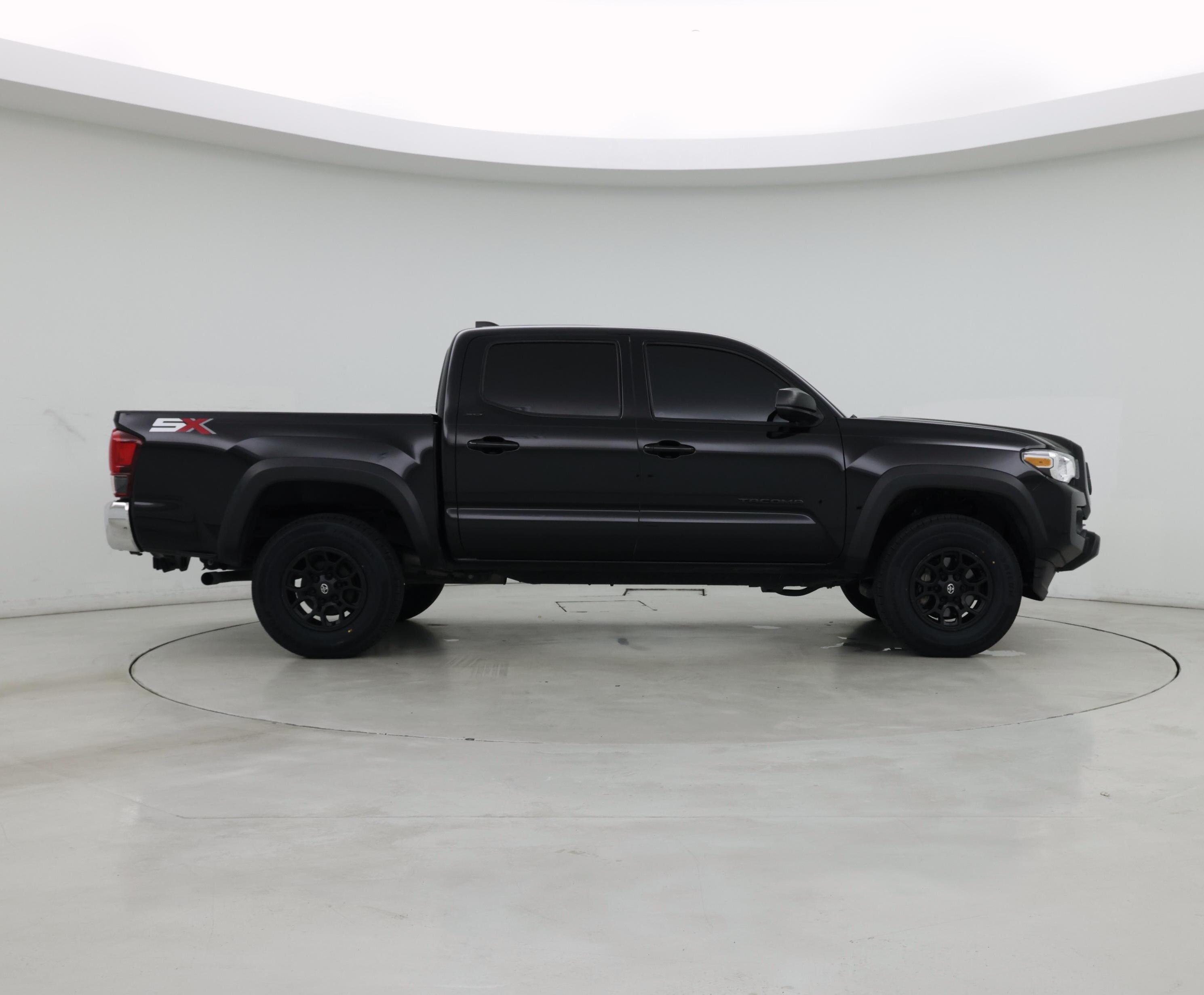 Thumbnail: 2023 Toyota Tacoma - 7