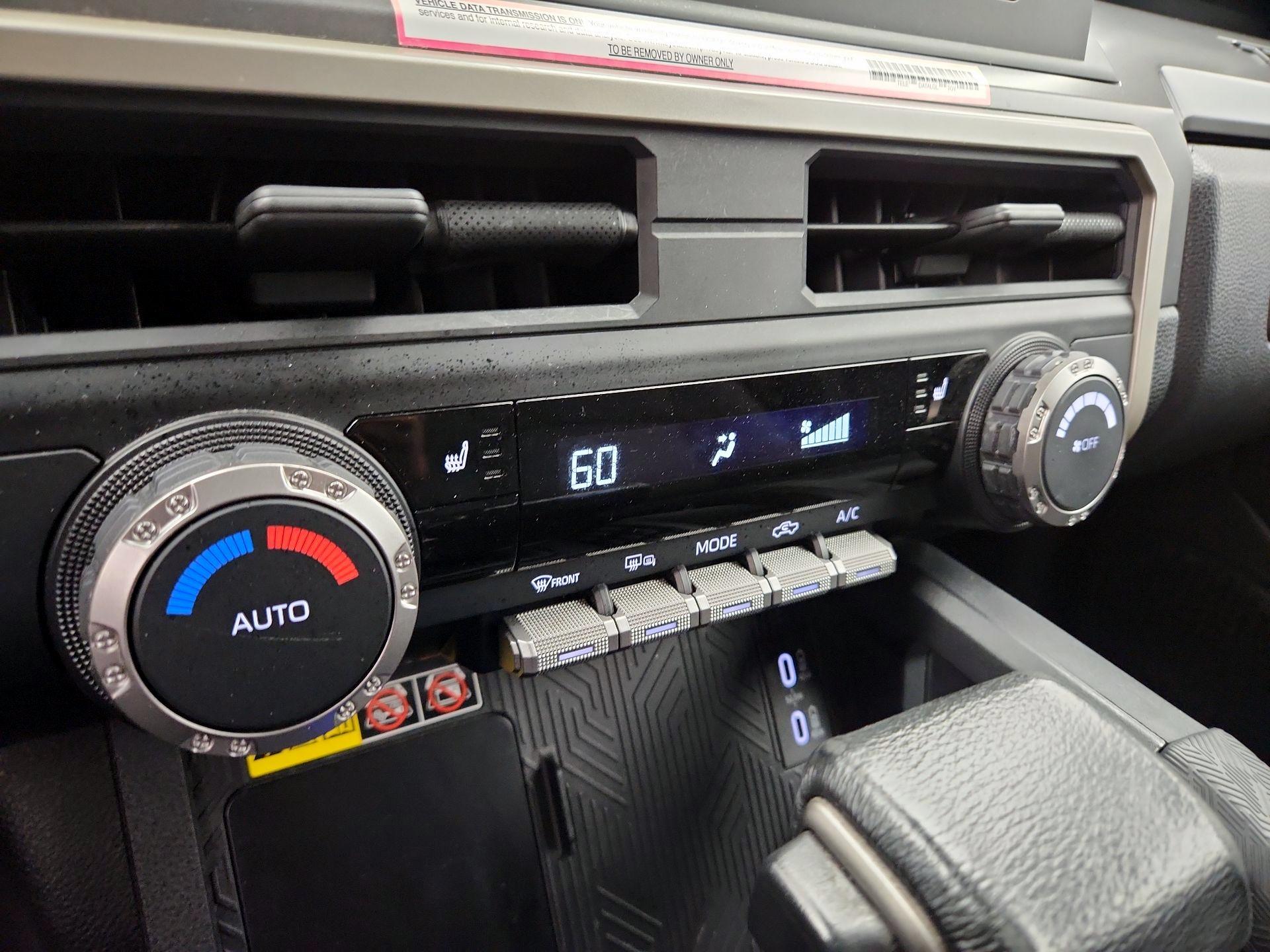 Thumbnail: 2024 Toyota Tacoma - 16