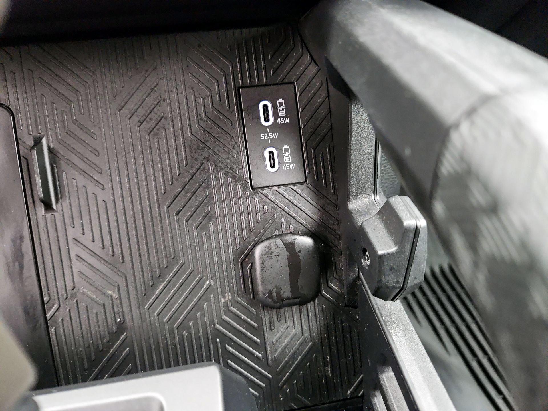 Thumbnail: 2024 Toyota Tacoma - 18