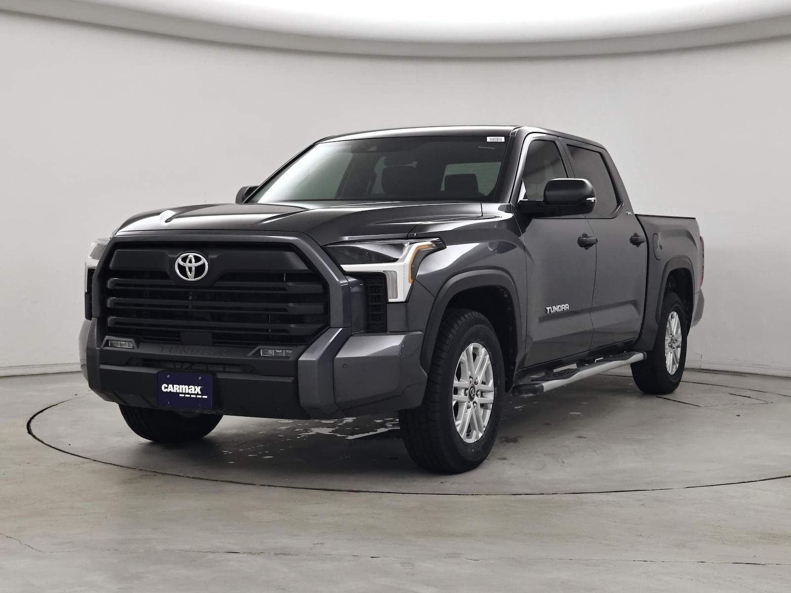 2025 Toyota Tundra SR5 - Photo 5
