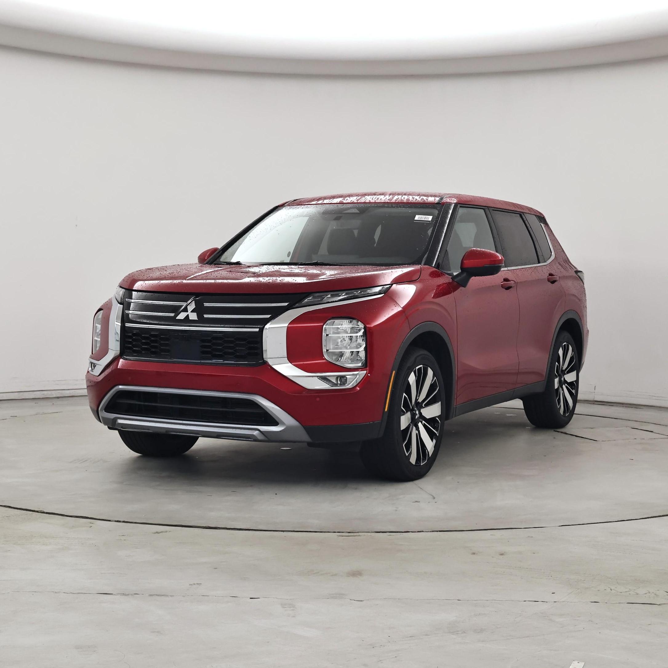 Thumbnail: 2025 Mitsubishi Outlander - 4