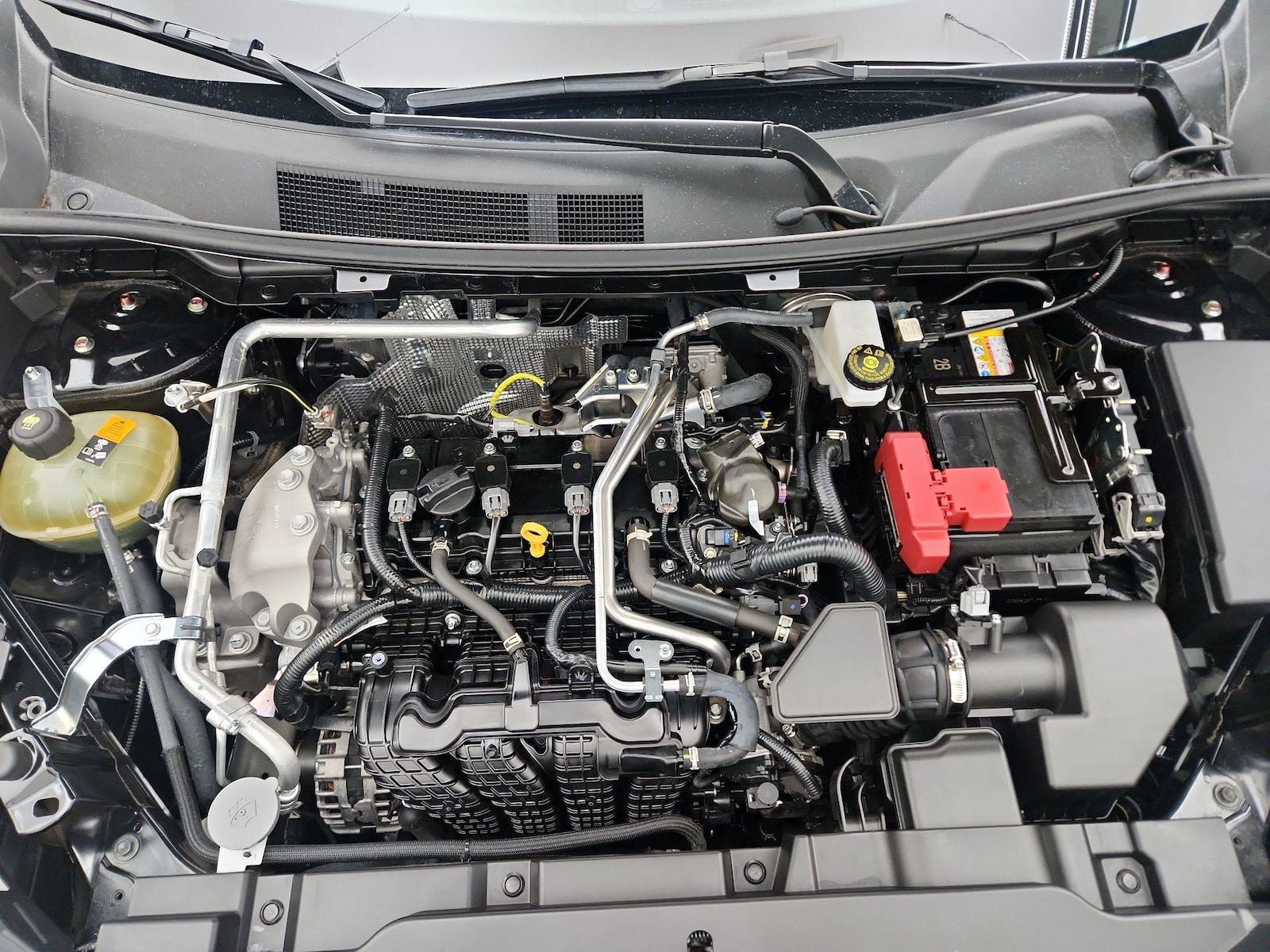 2025 Mitsubishi Outlander SE - Photo 22