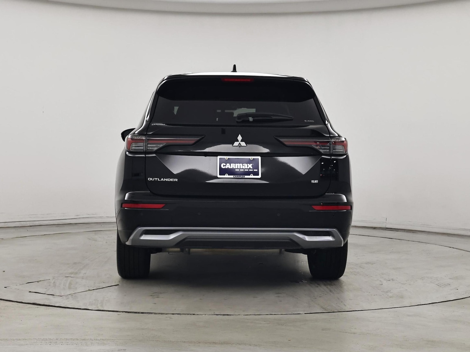 2025 Mitsubishi Outlander SE - Photo 7