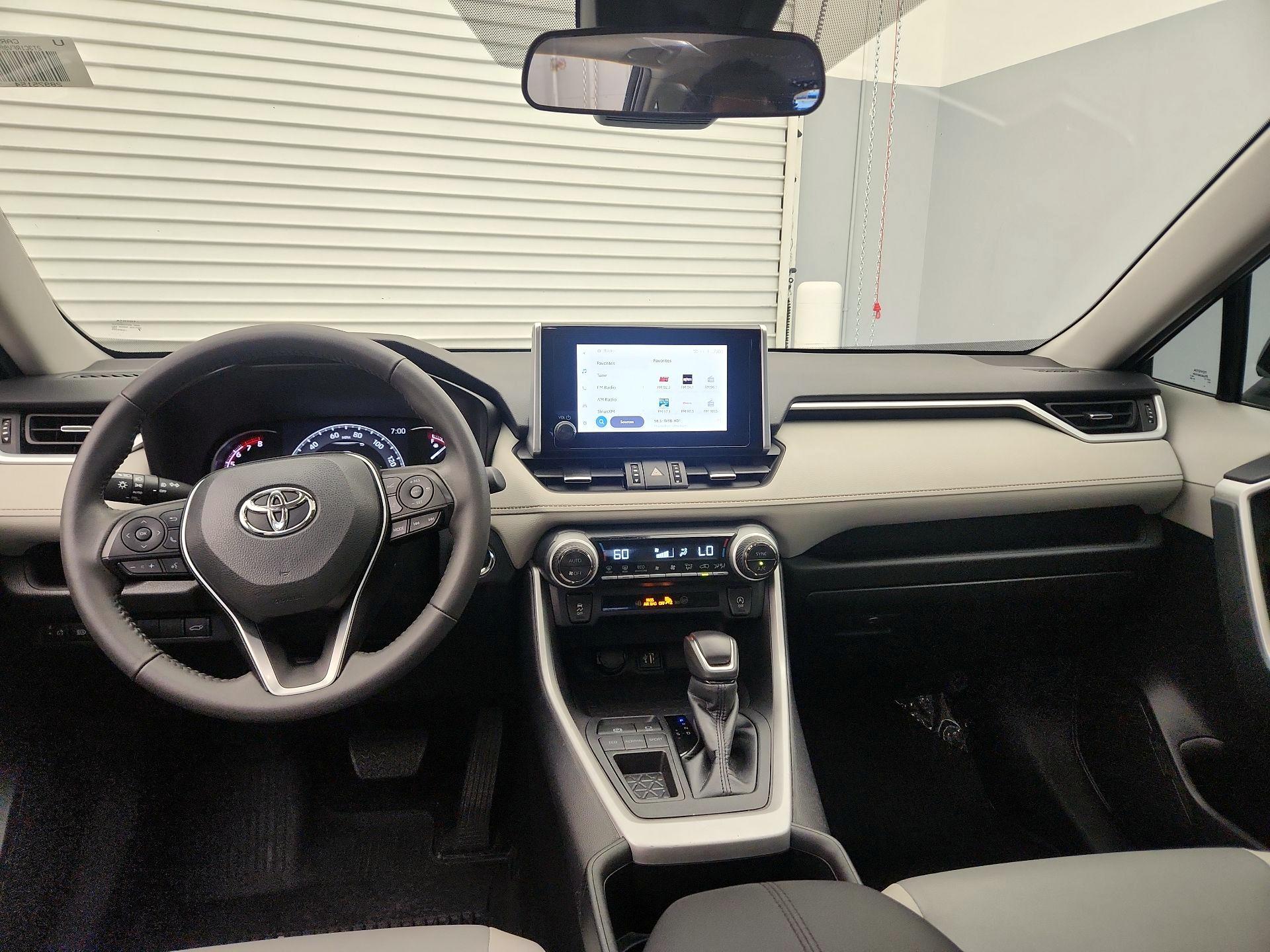 Thumbnail: 2023 Toyota RAV4 - 9