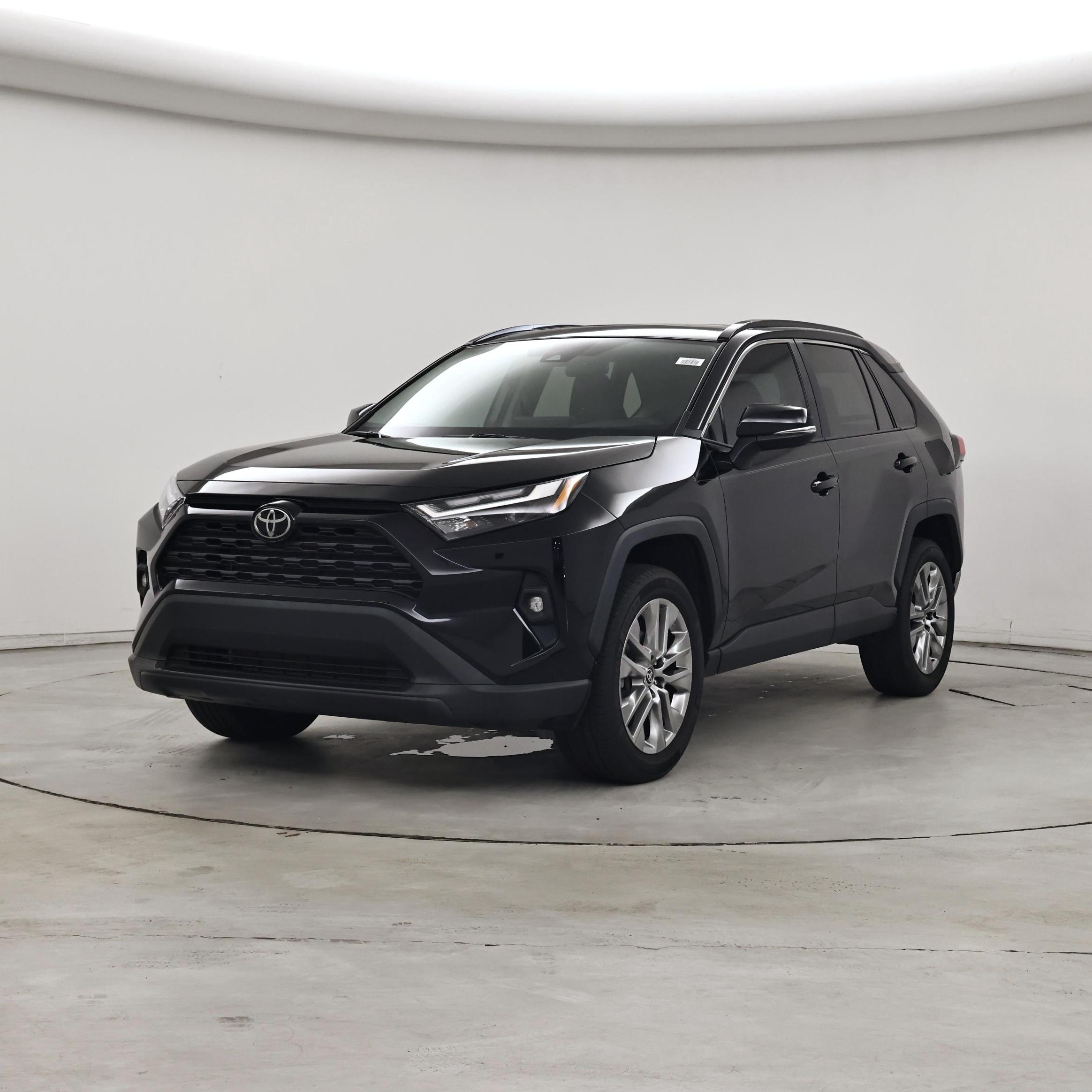Thumbnail: 2023 Toyota RAV4 - 4