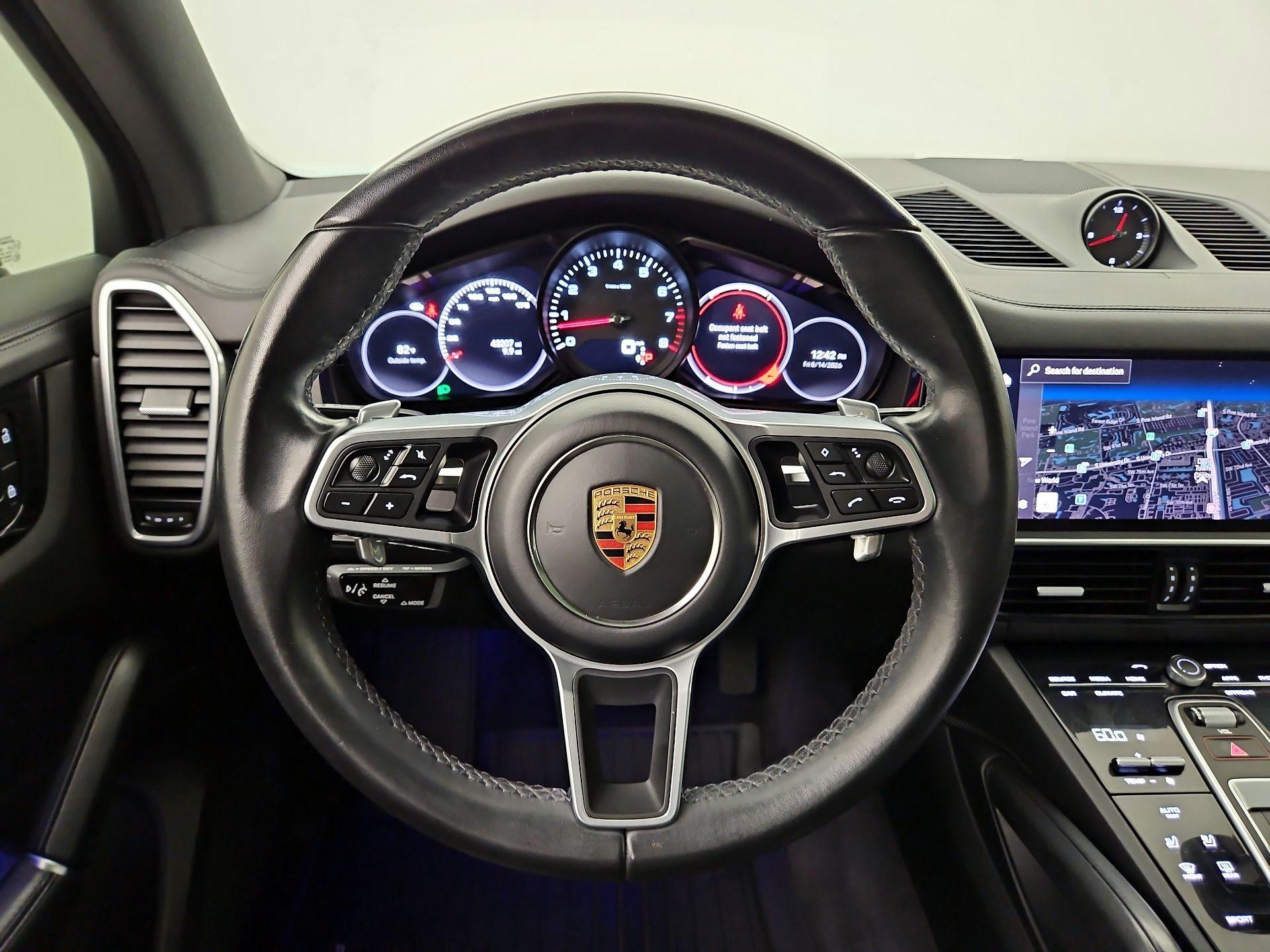 Thumbnail: 2023 Porsche Cayenne - 10
