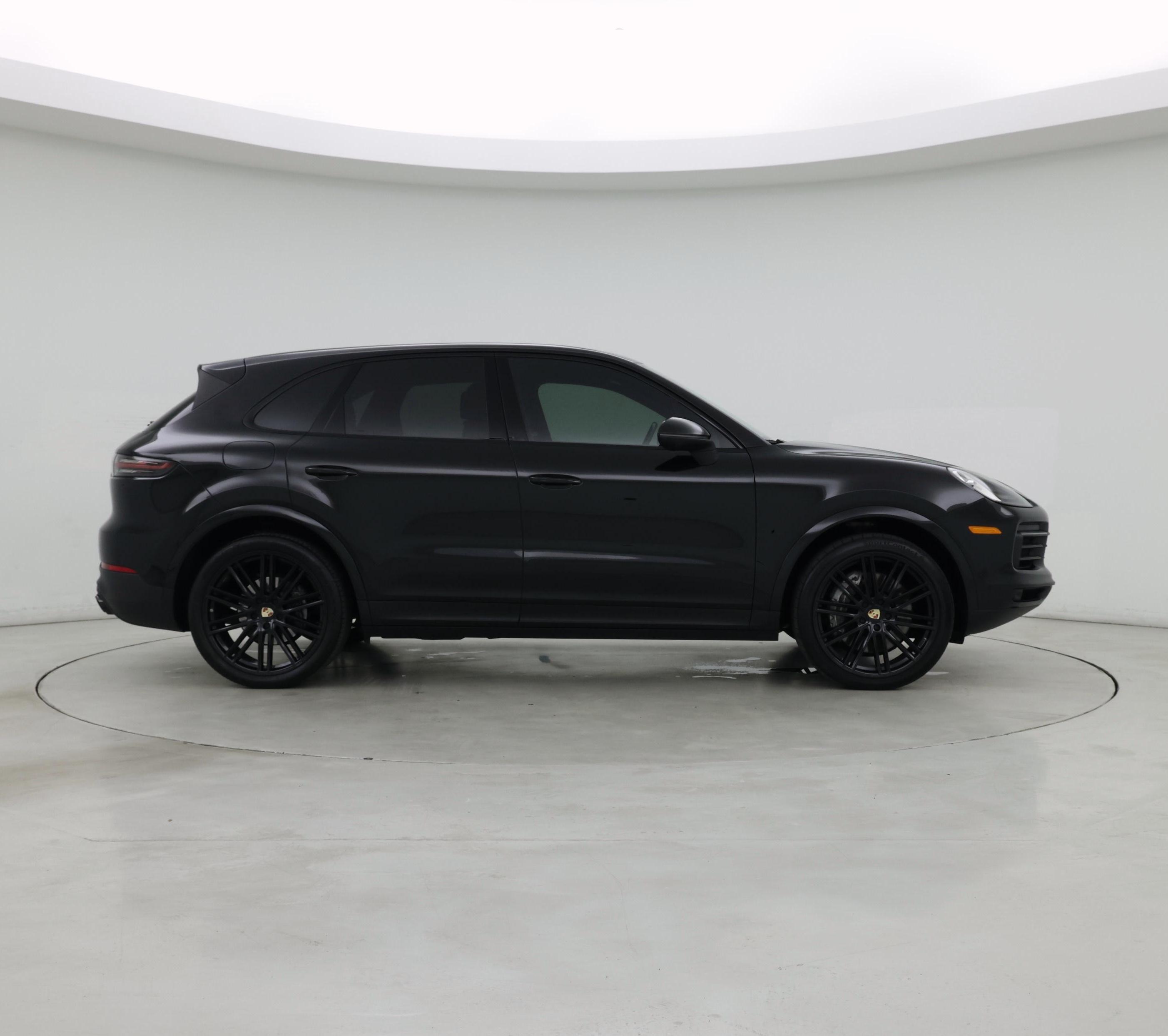 Thumbnail: 2023 Porsche Cayenne - 7