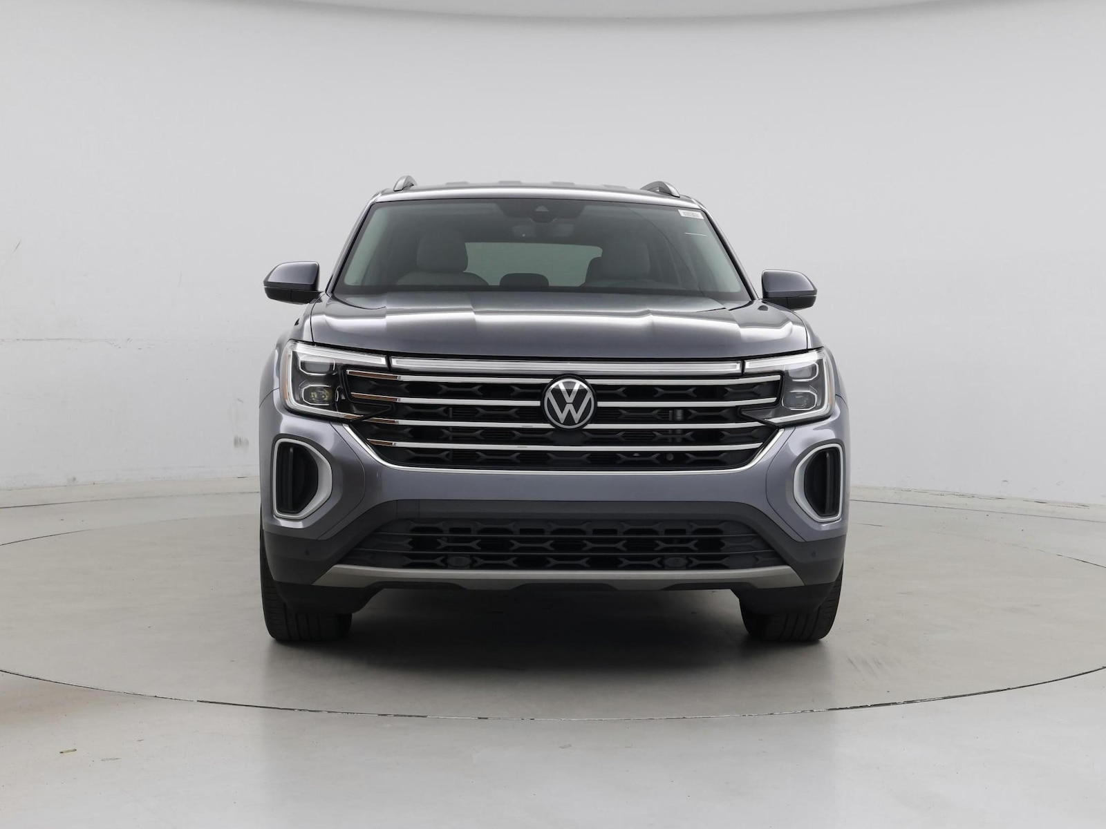 2024 Volkswagen Atlas SE w/Tech - Photo 6