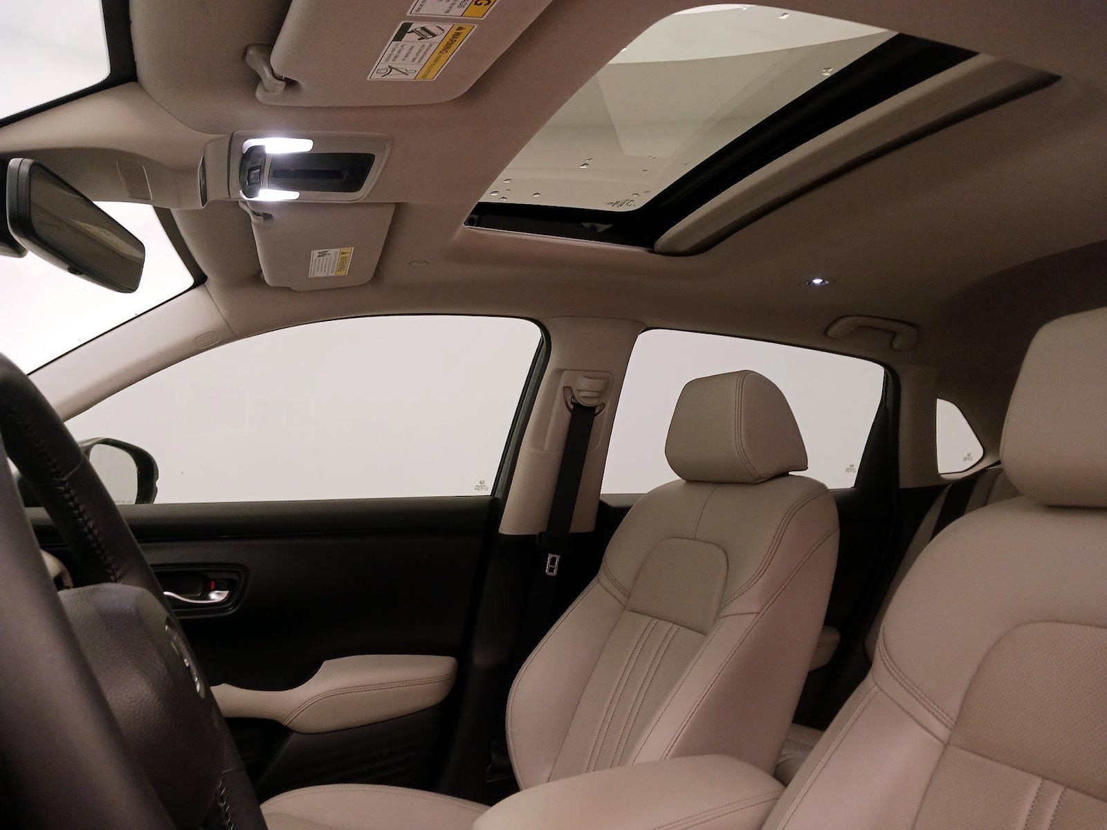 Sunroof(s) & Overhead Airbags