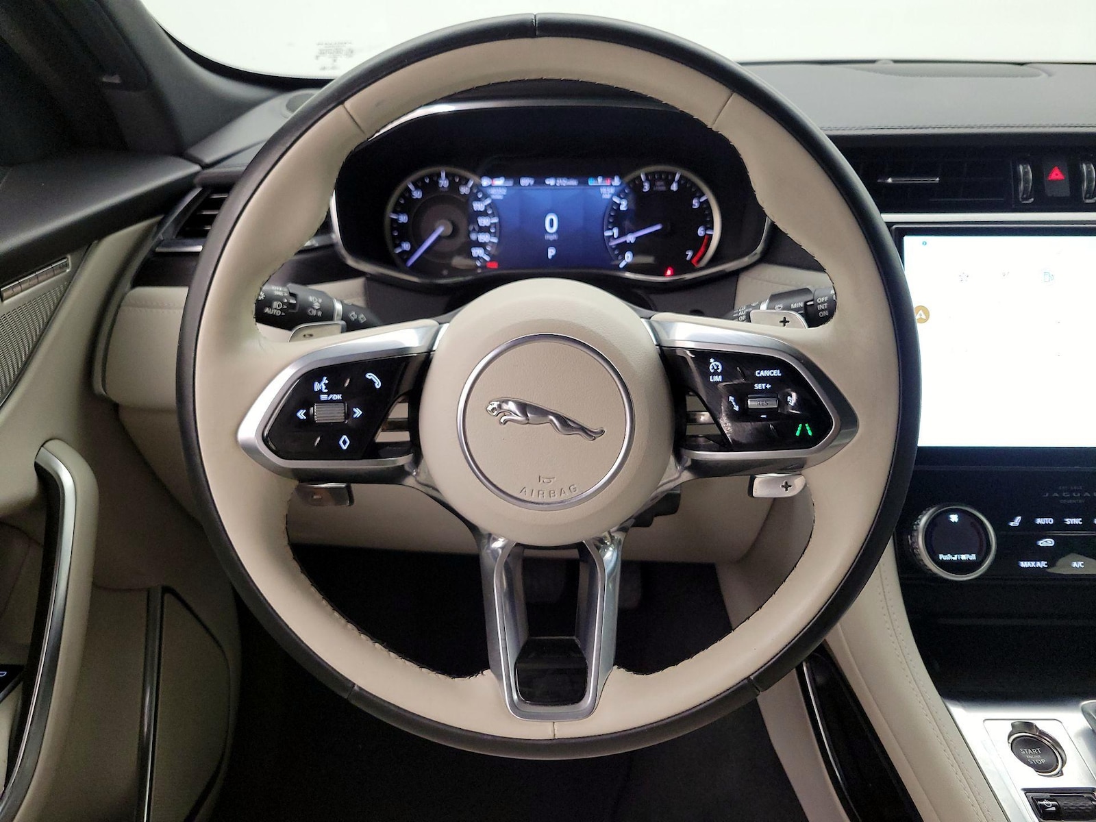 2023 Jaguar F-Pace S - Photo 11