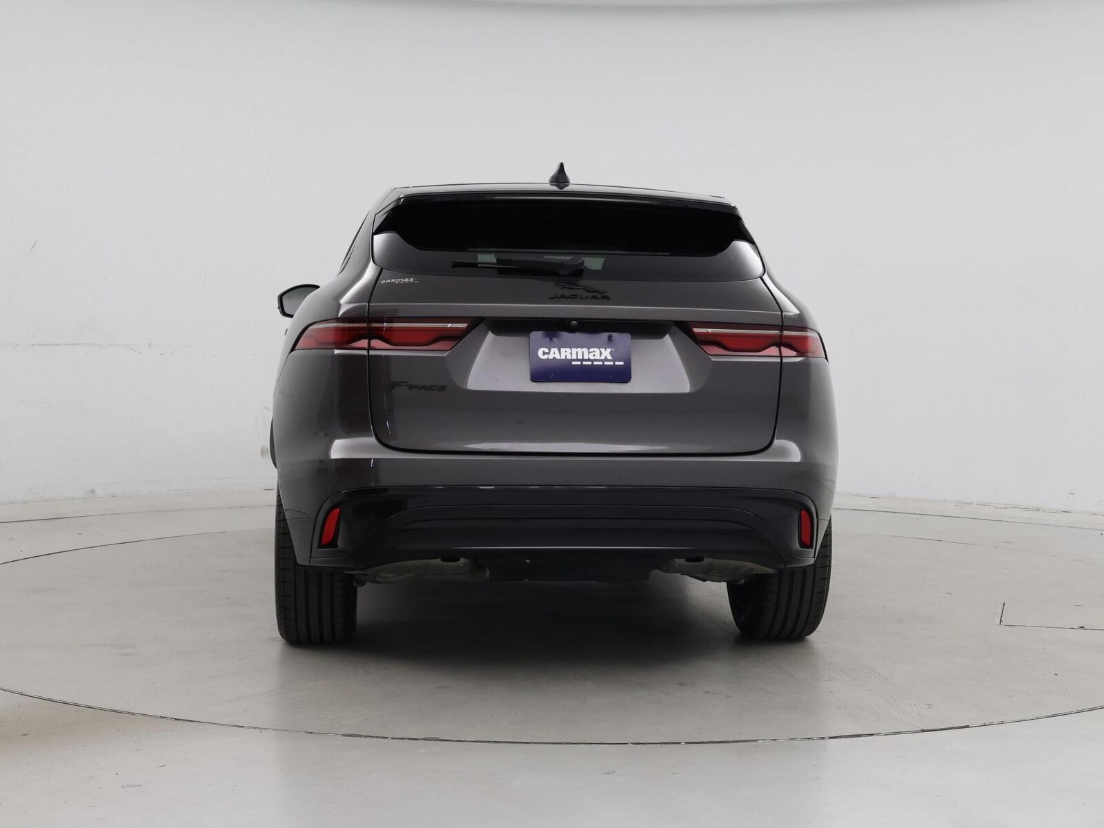 2023 Jaguar F-Pace S - Photo 7