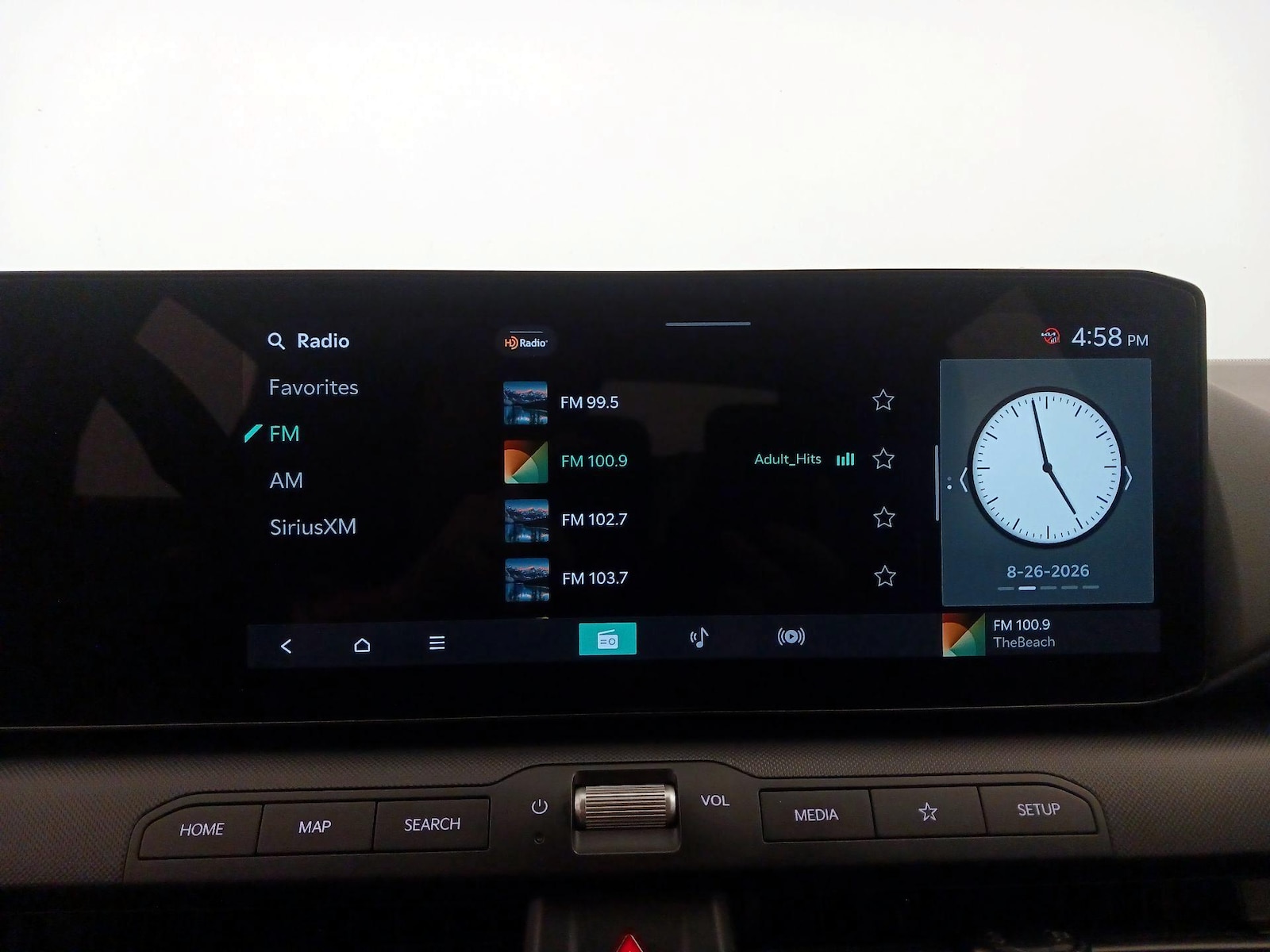 2025 Kia K4 LXS - Photo 16