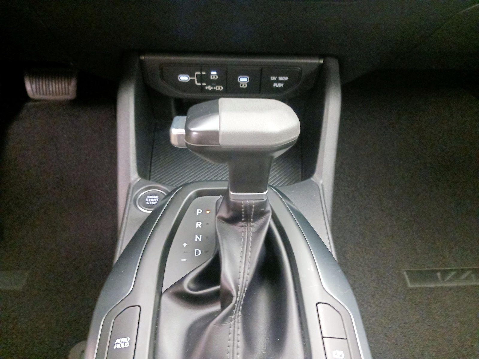 2025 Kia K4 LXS - Photo 18