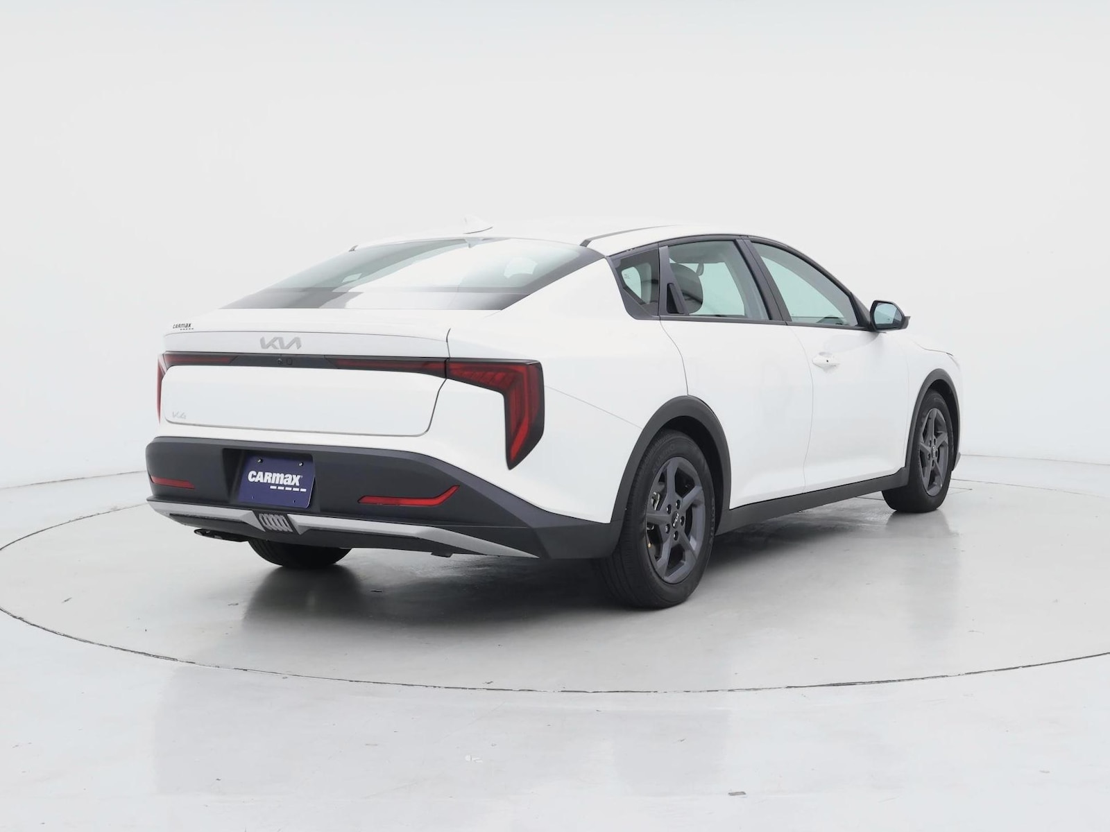2025 Kia K4 LXS - Photo 9
