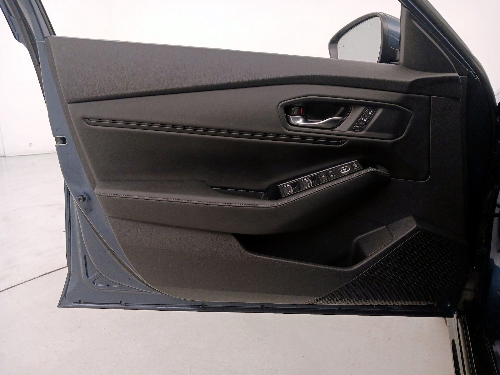 2025 Honda Accord Hybrid Touring - Photo 13