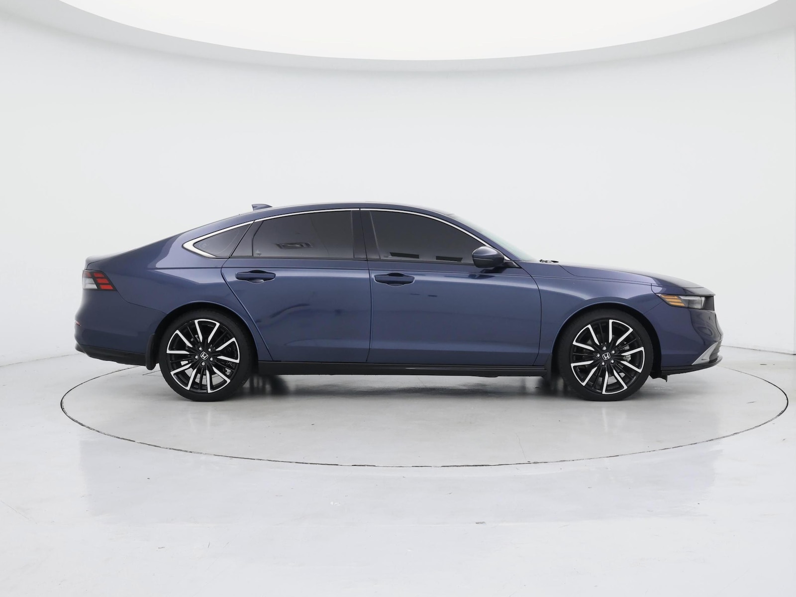 2025 Honda Accord Hybrid Touring - Photo 8