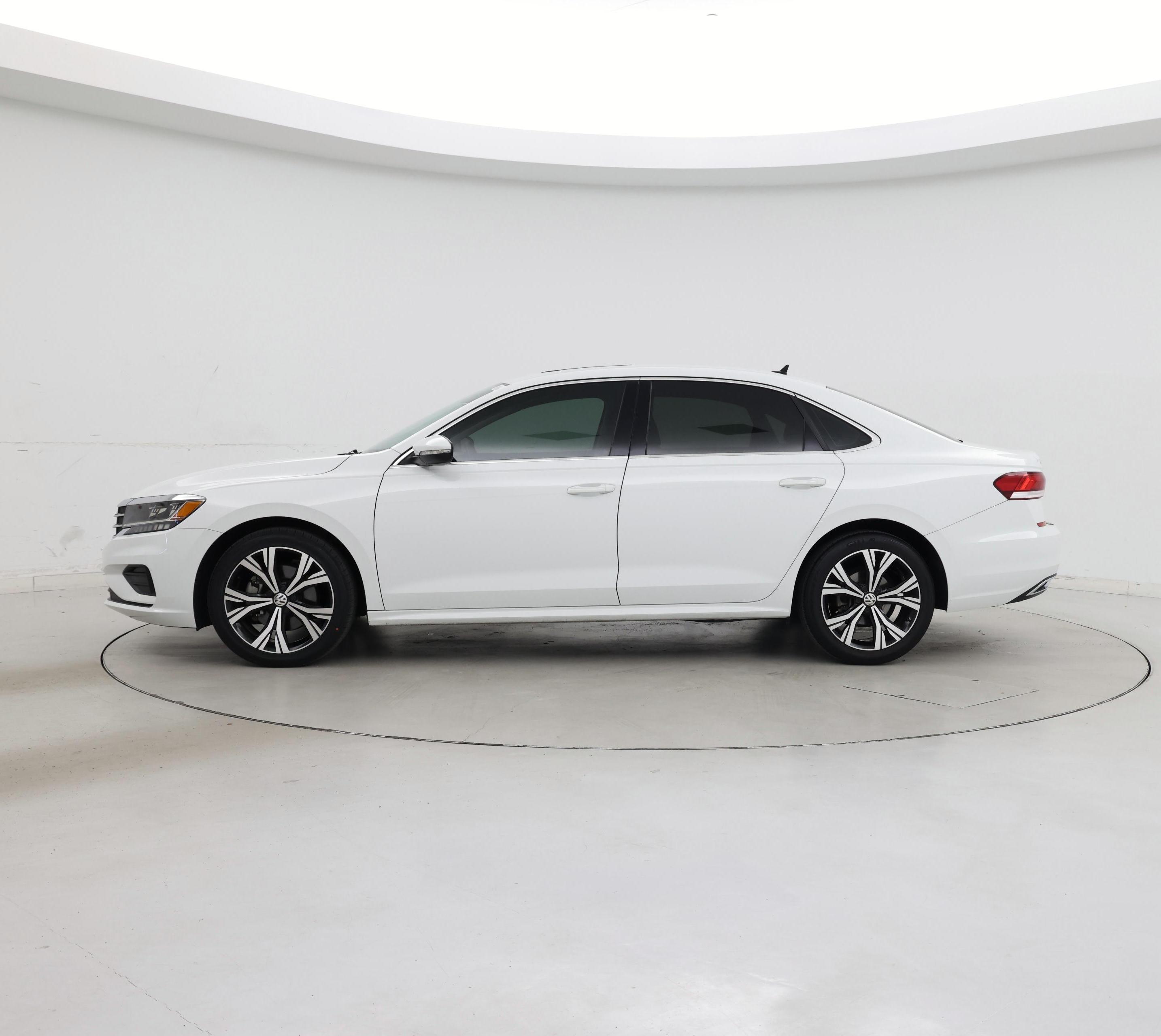 Thumbnail: 2021 Volkswagen Passat - 3