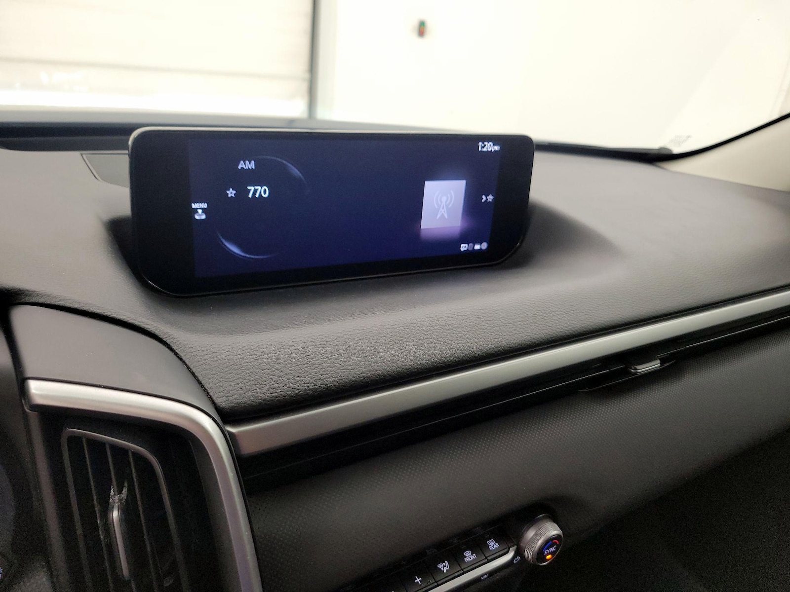 2025 Mazda CX-50 Preferred - Photo 17