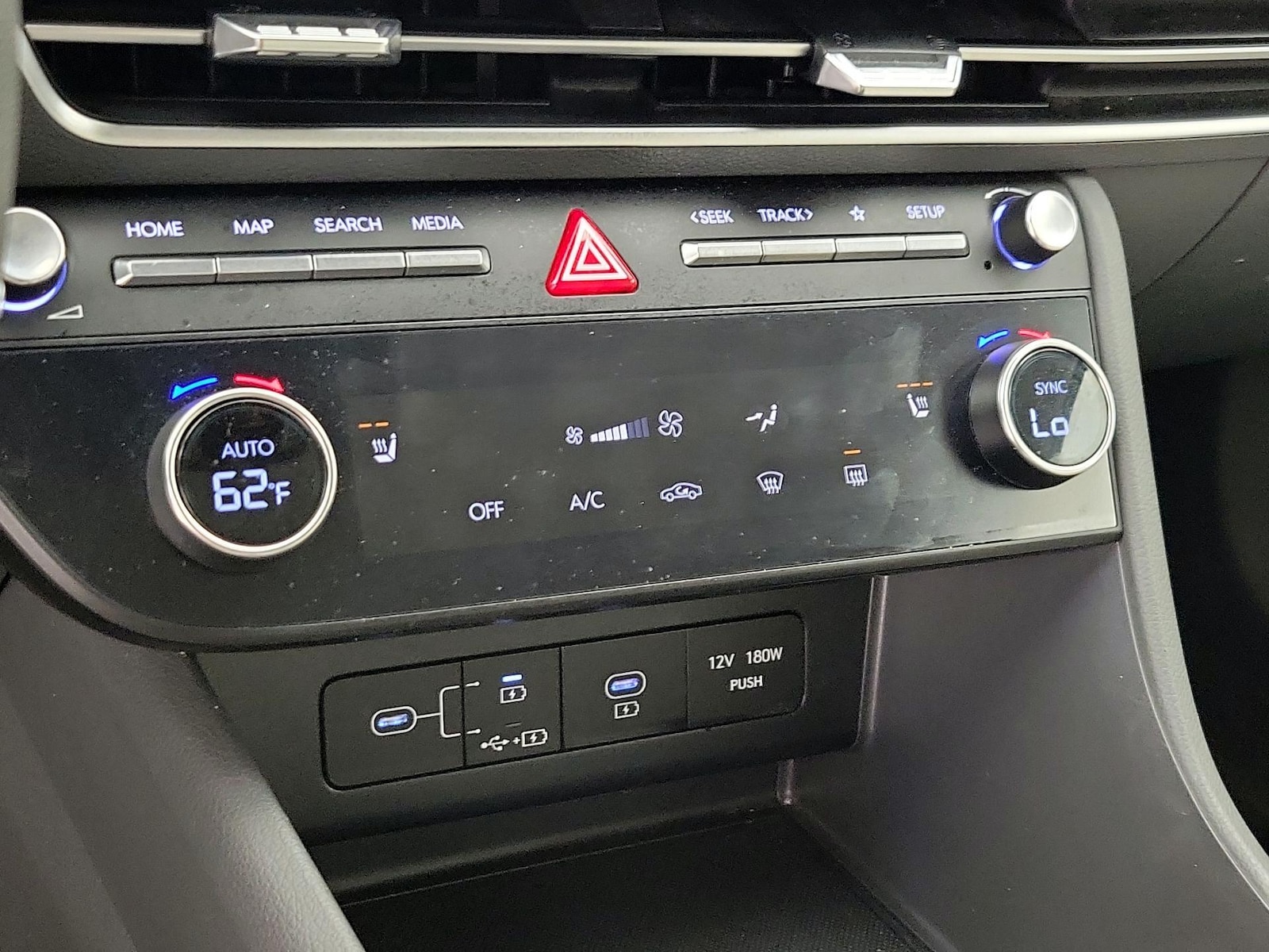 2025 Hyundai Sonata SEL - Photo 18