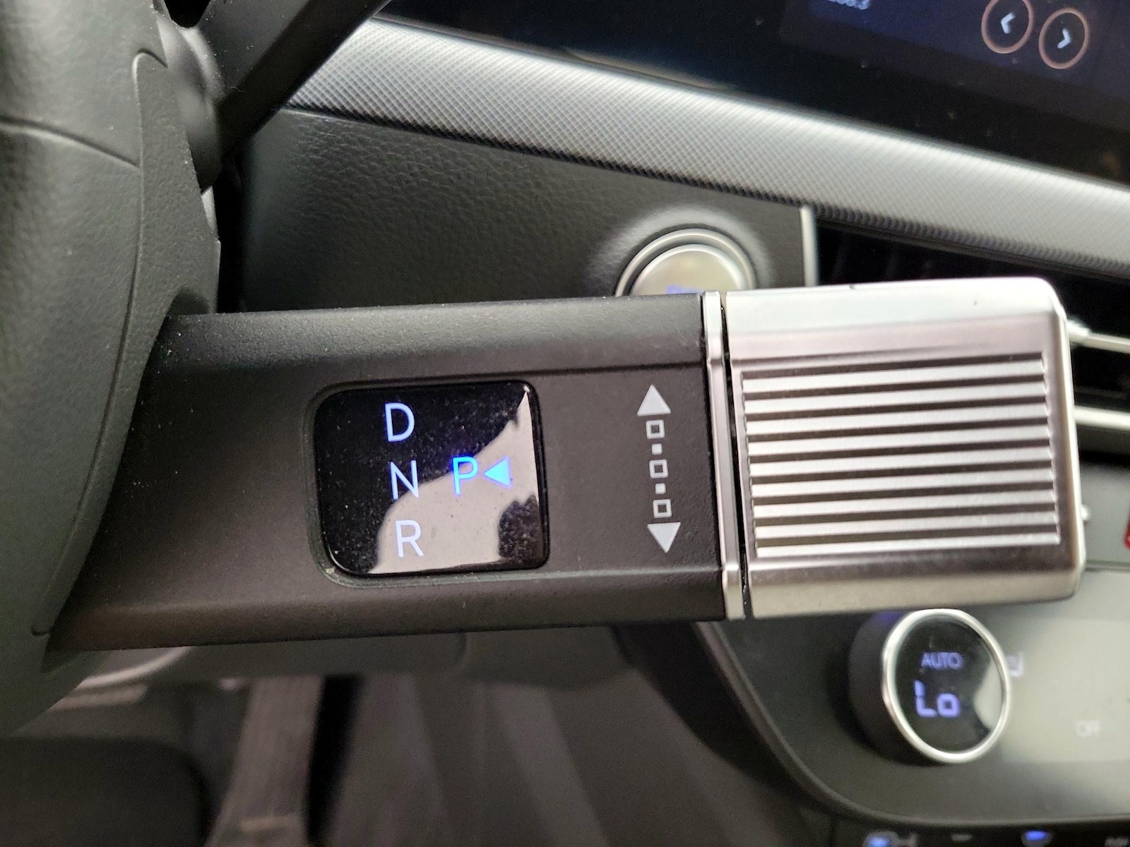 2025 Hyundai Sonata SEL - Photo 19