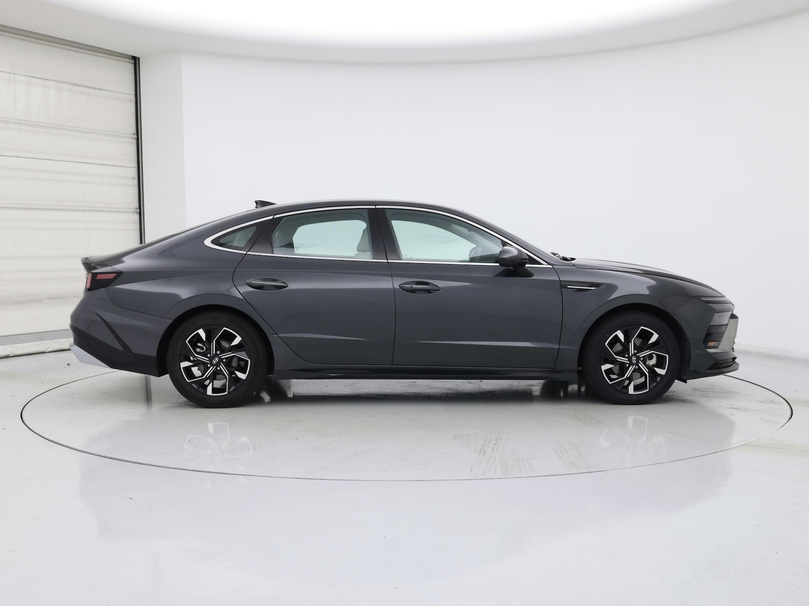 2025 Hyundai Sonata SEL - Photo 8