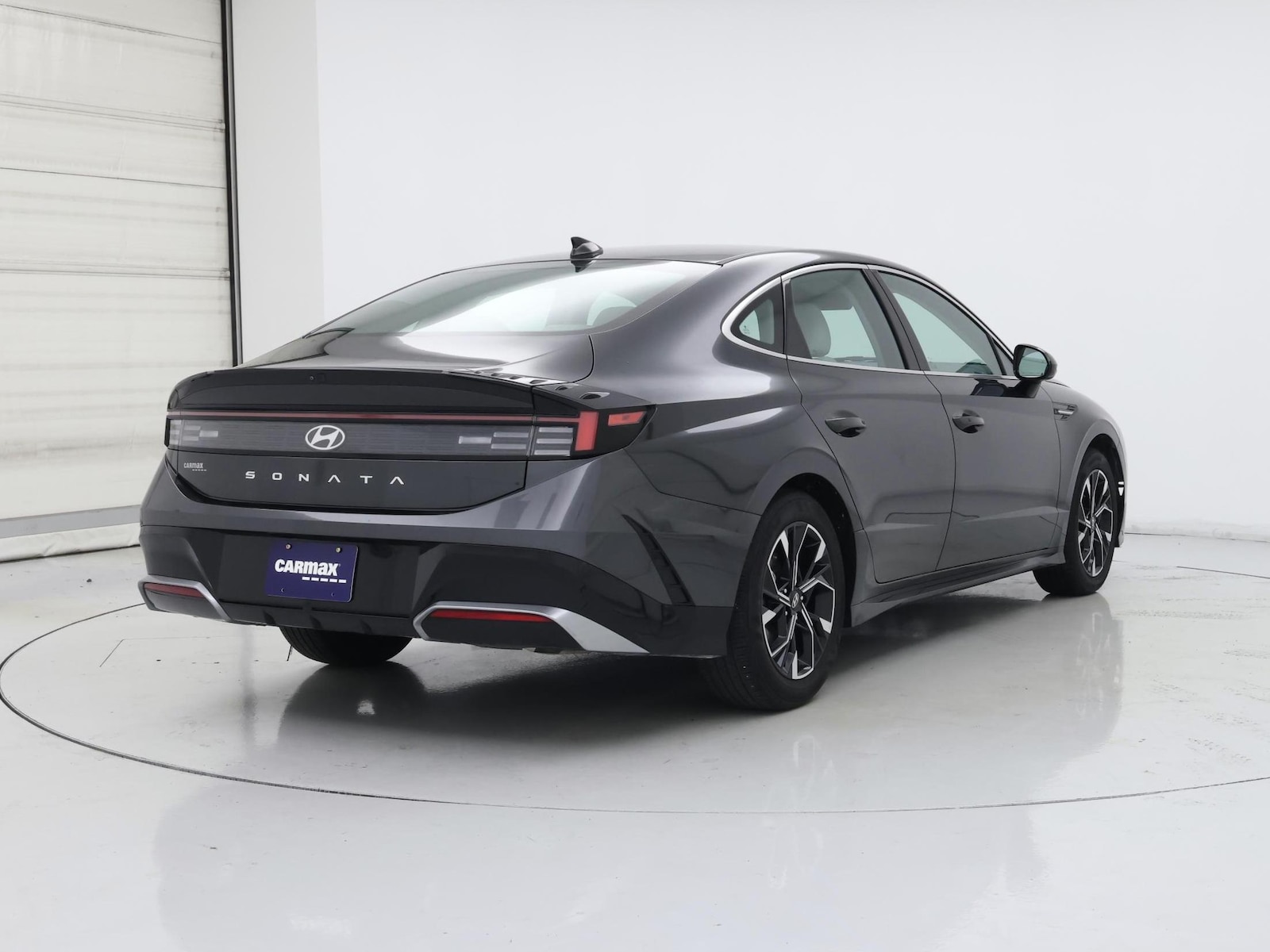 2025 Hyundai Sonata SEL - Photo 9