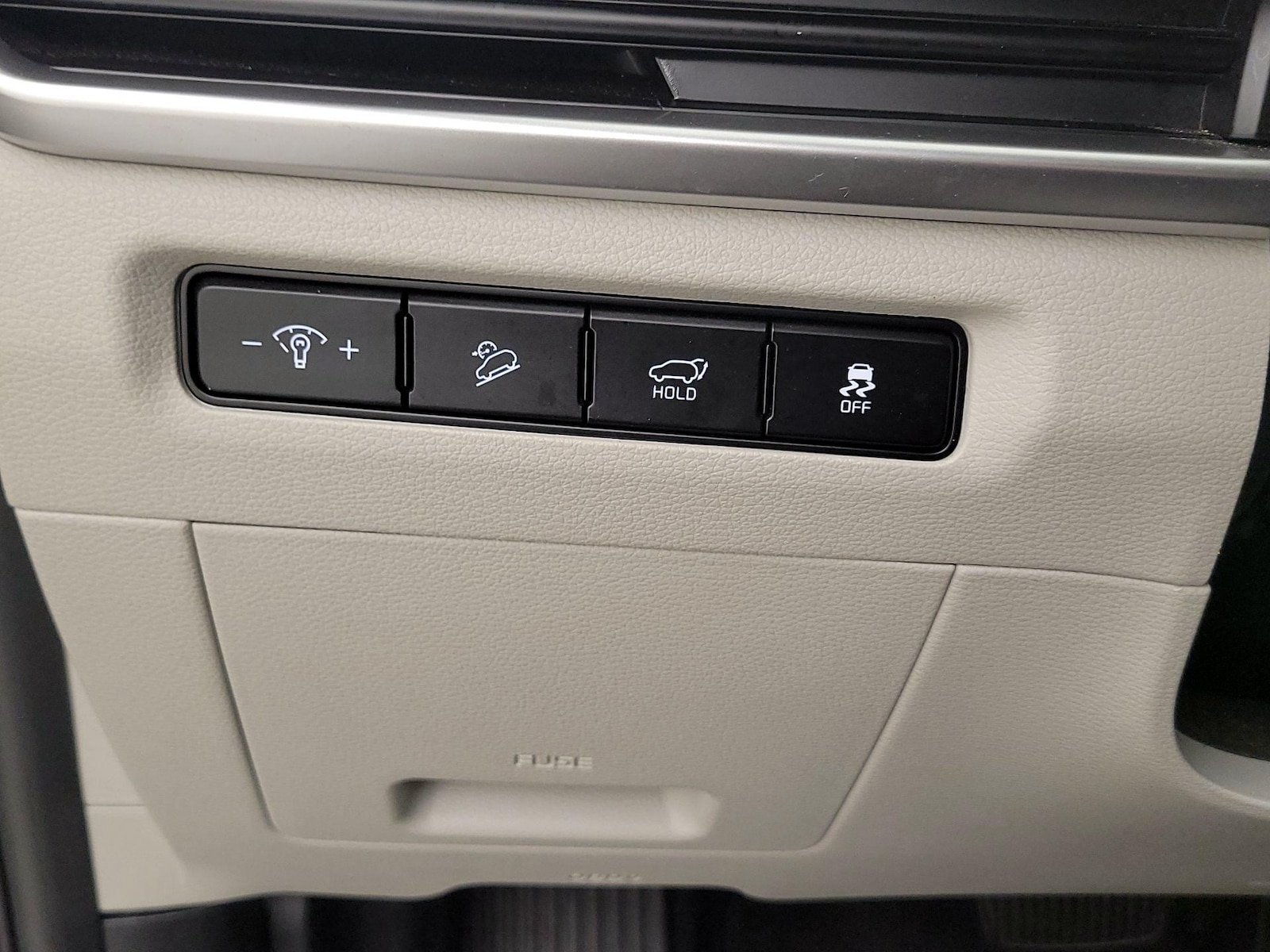 2025 Kia Telluride S - Photo 14