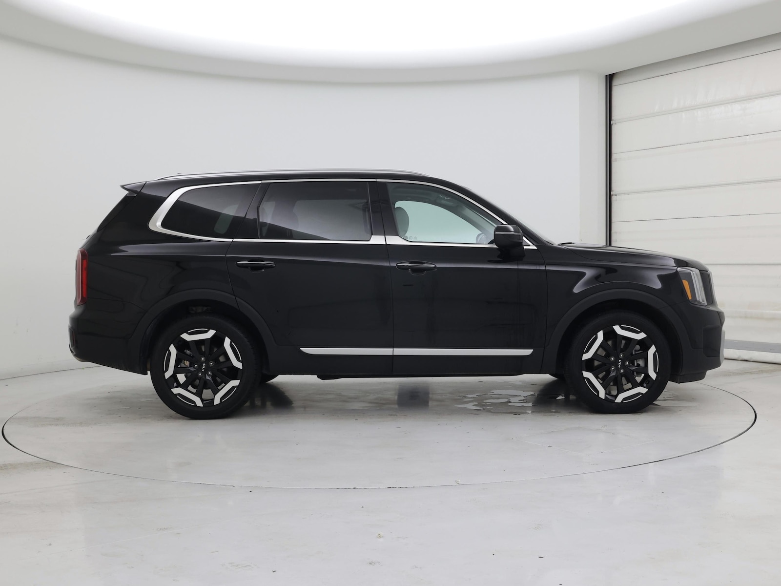 2025 Kia Telluride S - Photo 8